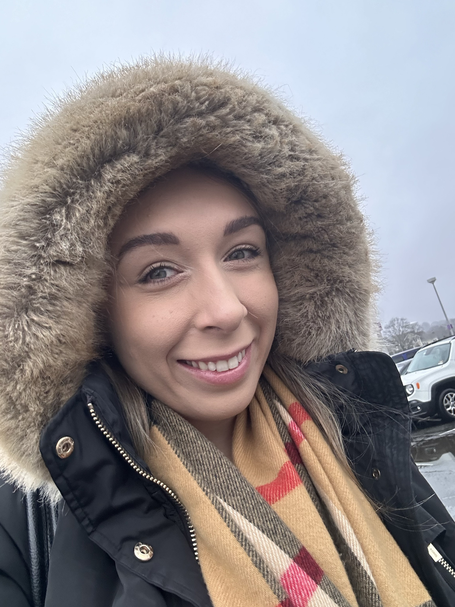 Rainy day going to work 

#LTKitbag #LTKU #LTKMostLoved