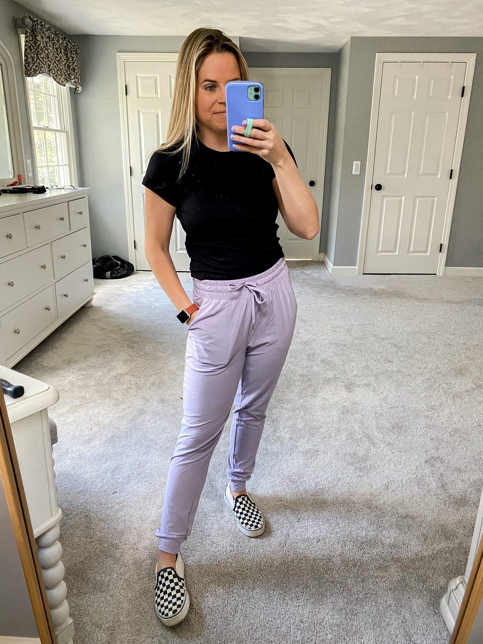 Athleisure, athletic tshirt, active top, old navy active, women’s joggers, vans slip on sneakers, casual outfit


#LTKstyletip #LTKSeasonal #LTKFind