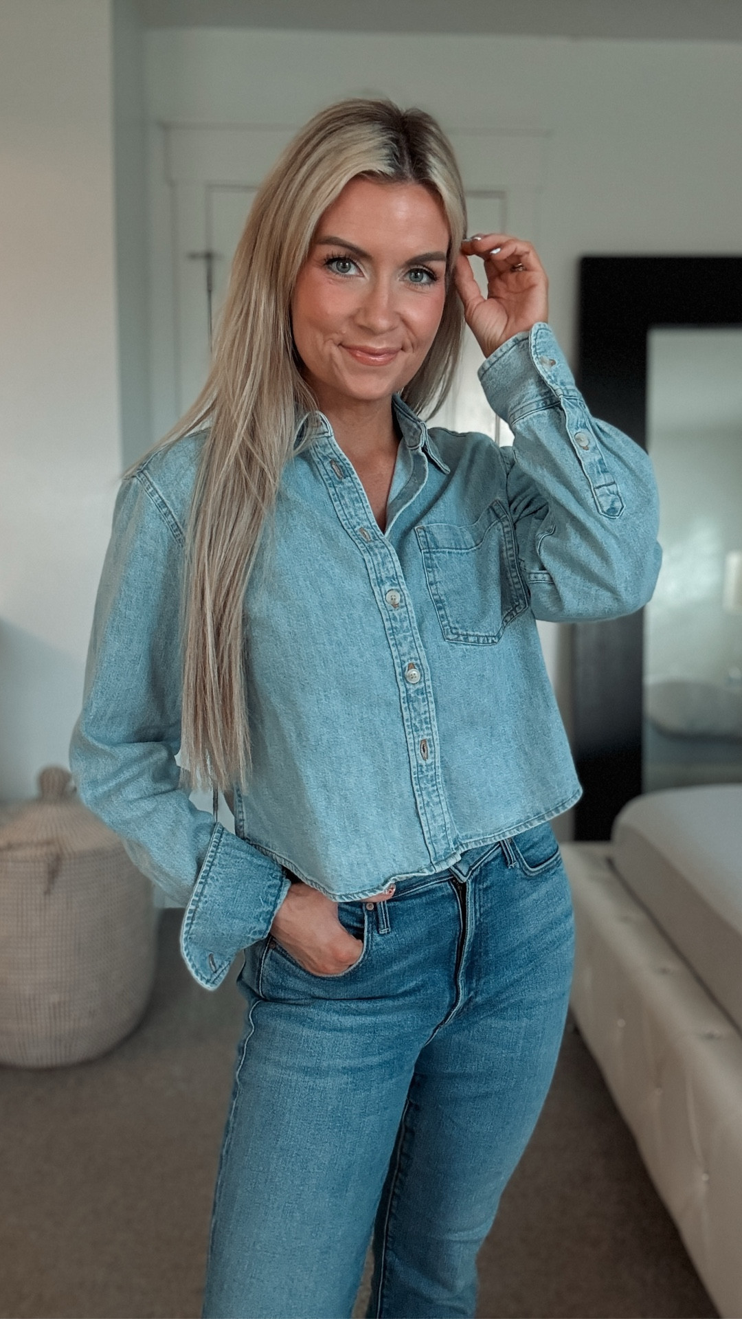 Aritzia Fall haul. Size small in sweaters and long tee. Size xs in denim top. 