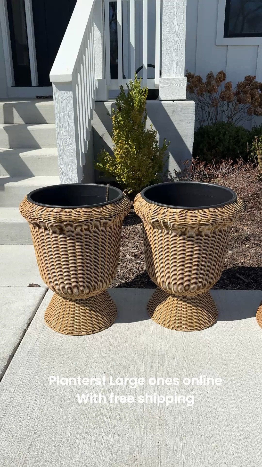 Plants, pots, home decor, outdoor home decor, wicker pot, wicker planter 

#LTKSeasonal #LTKHome