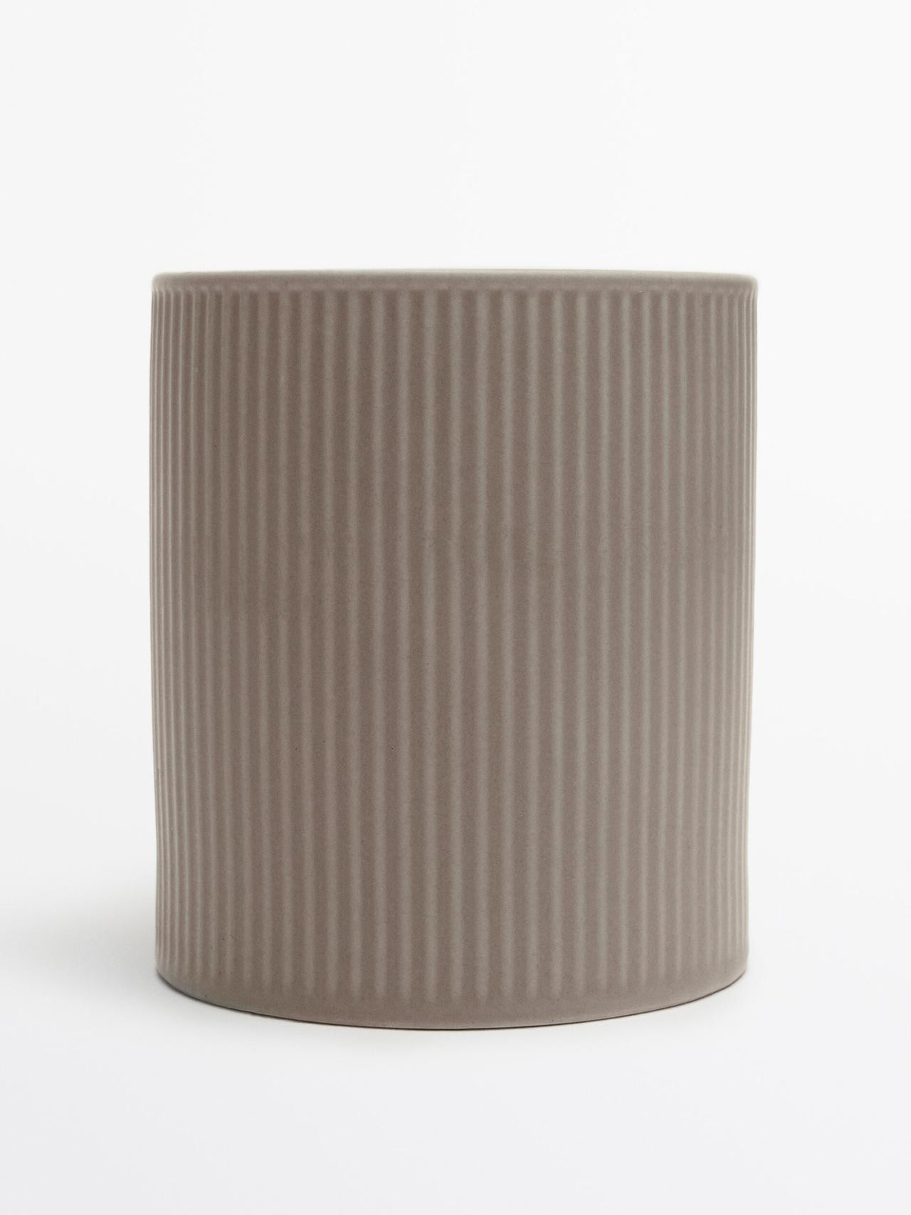 Chamomile & Vetiver scented candle (280 g) | Massimo Dutti US