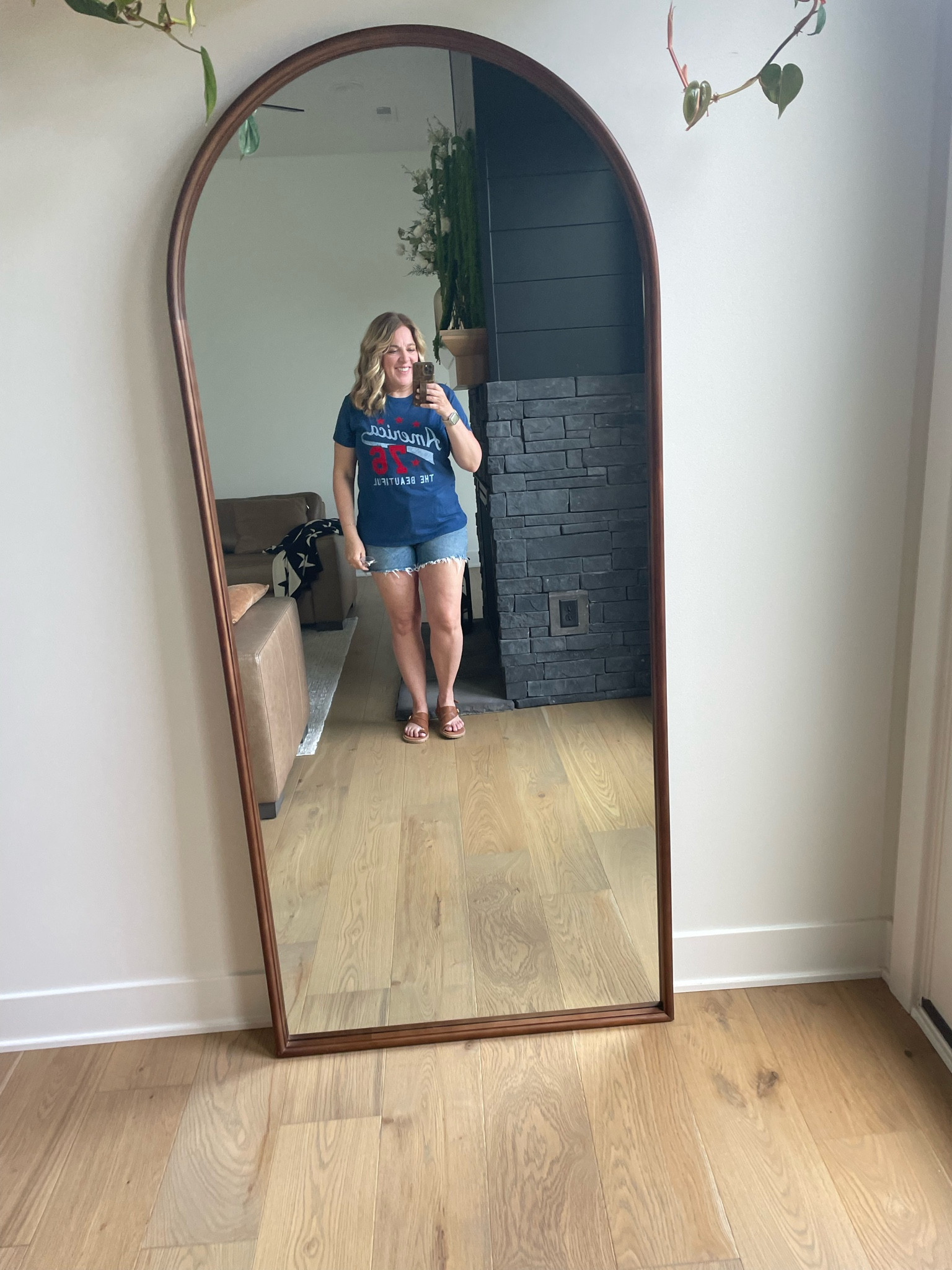 OOTD 50+
Sam’s Club graphic t

#LTKootd #LTKOver40 #LTKMidsize