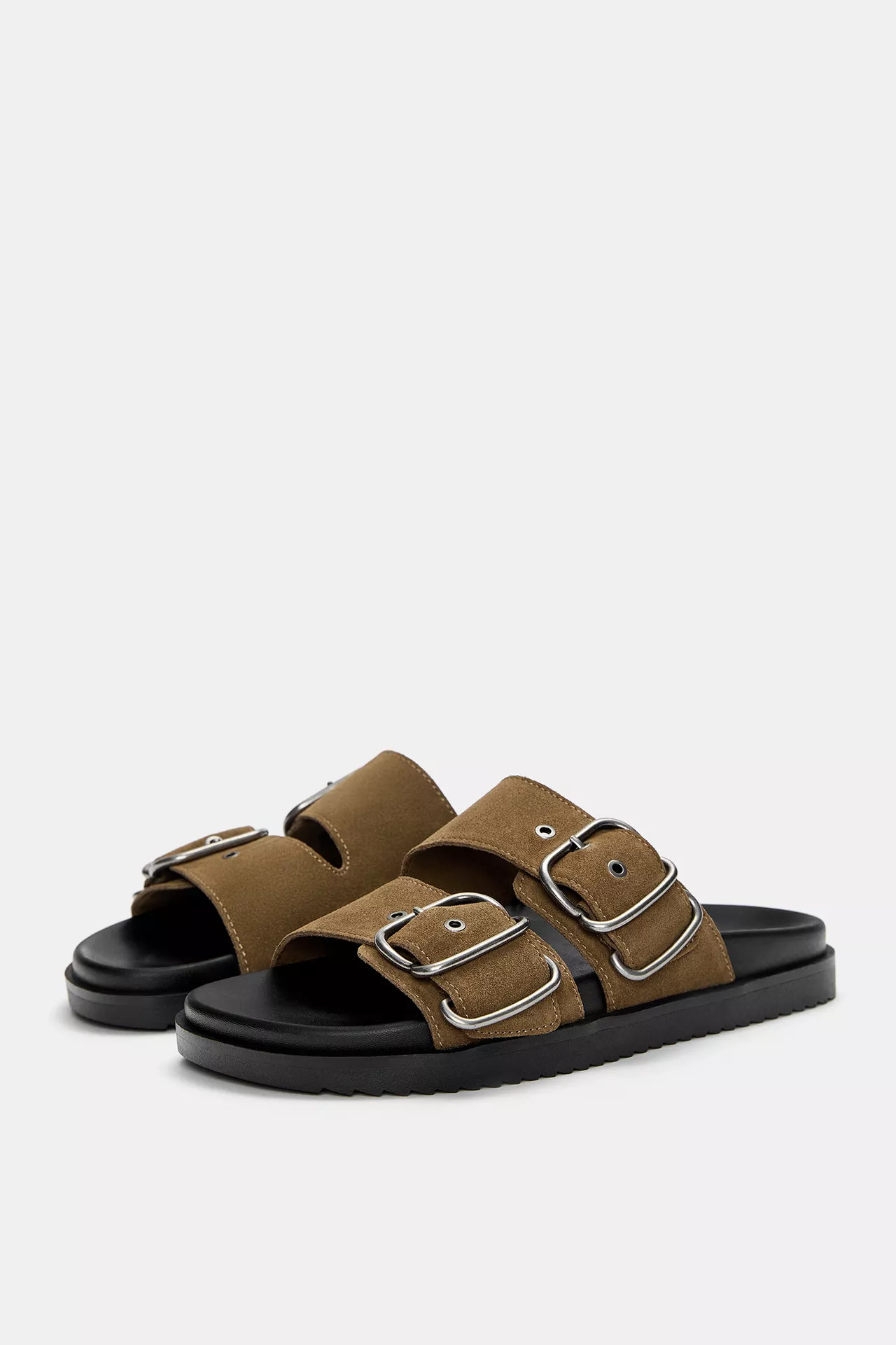 Flat leather sandals with buckles - pull&bear | PULL and BEAR UK
