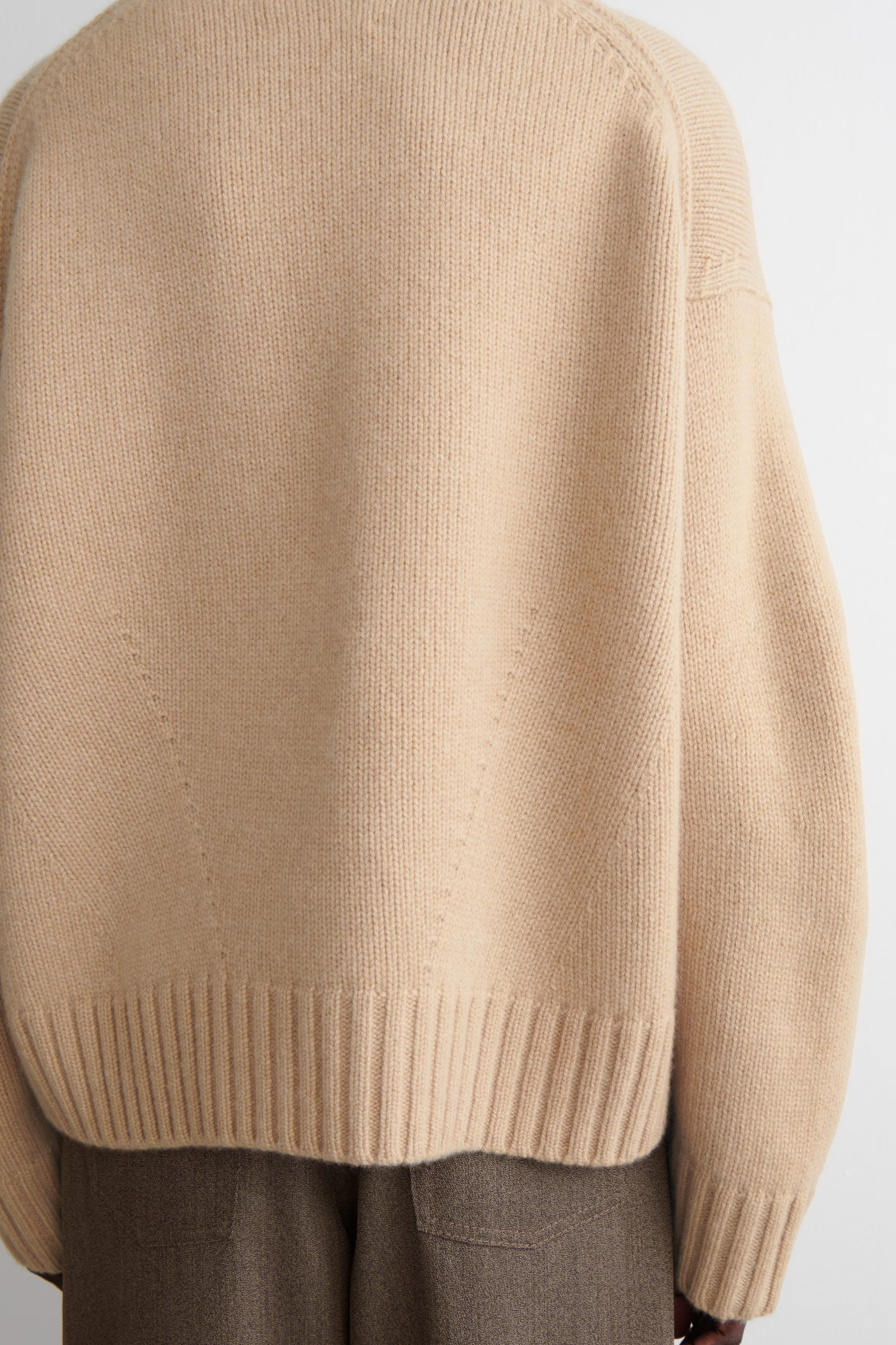 CHUNKY CASHMERE CREW-NECK JUMPER - BEIGE | COS | COS UK