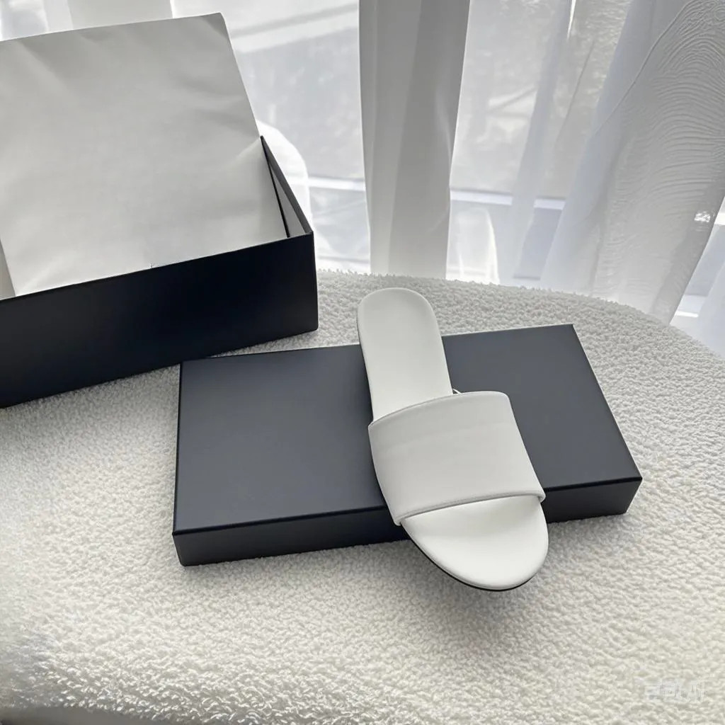 Womens Candy Color Summer Beach Slides Flat Leather Sandals Slippers Shoes Casual Sliders | DHGate