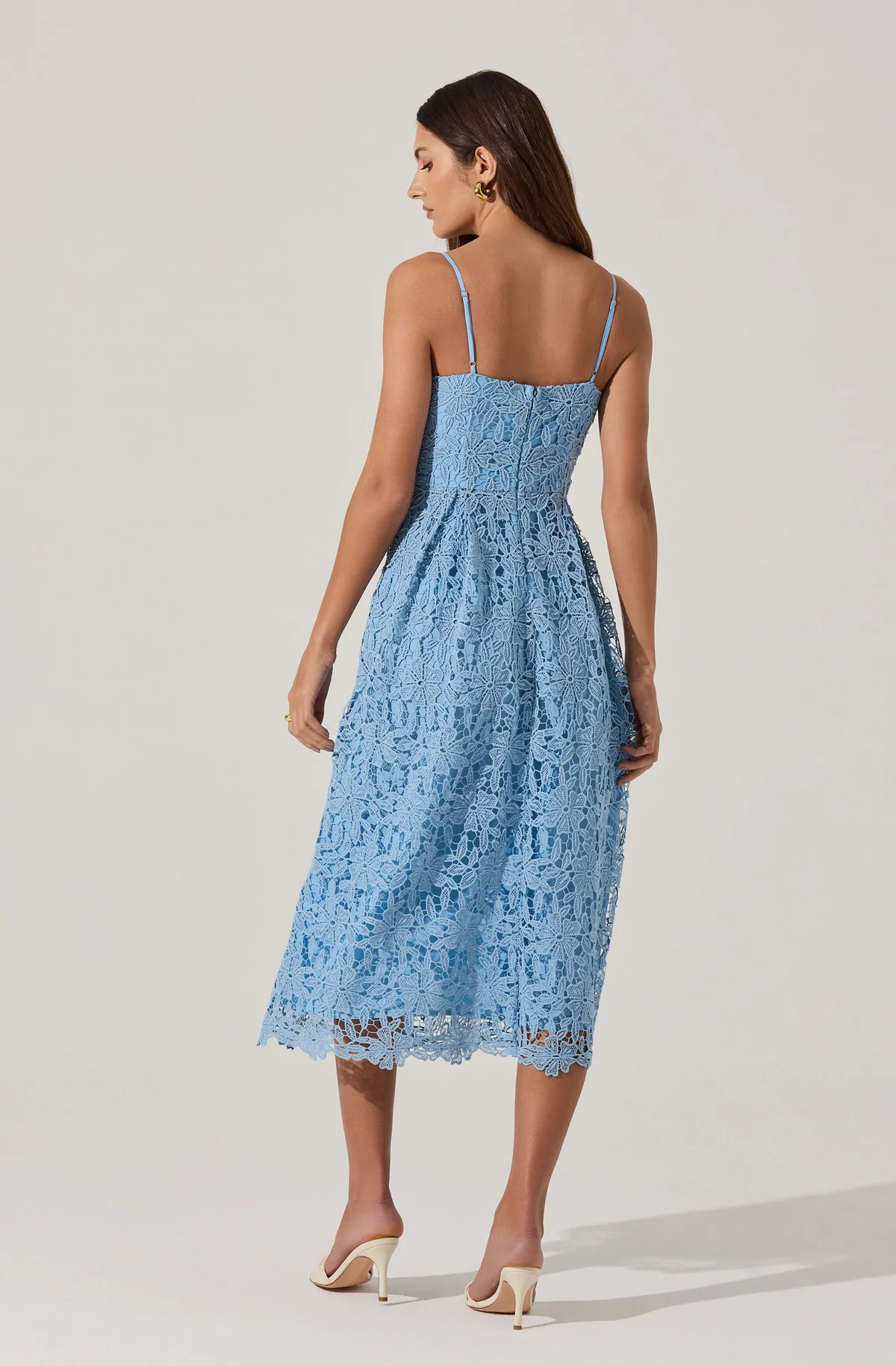 Lace Midi Dress - Blue / M | ASTR The Label (US)