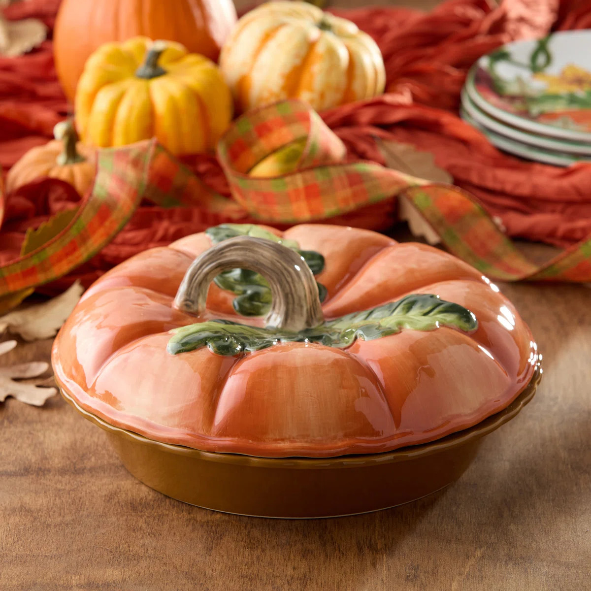 Harvest Fields 3D Pumpkin Covered Pie Carrier \u2013 10.5\u201d Ceramic Pie Dish with Lid \u2013 ... | Wayfair North America