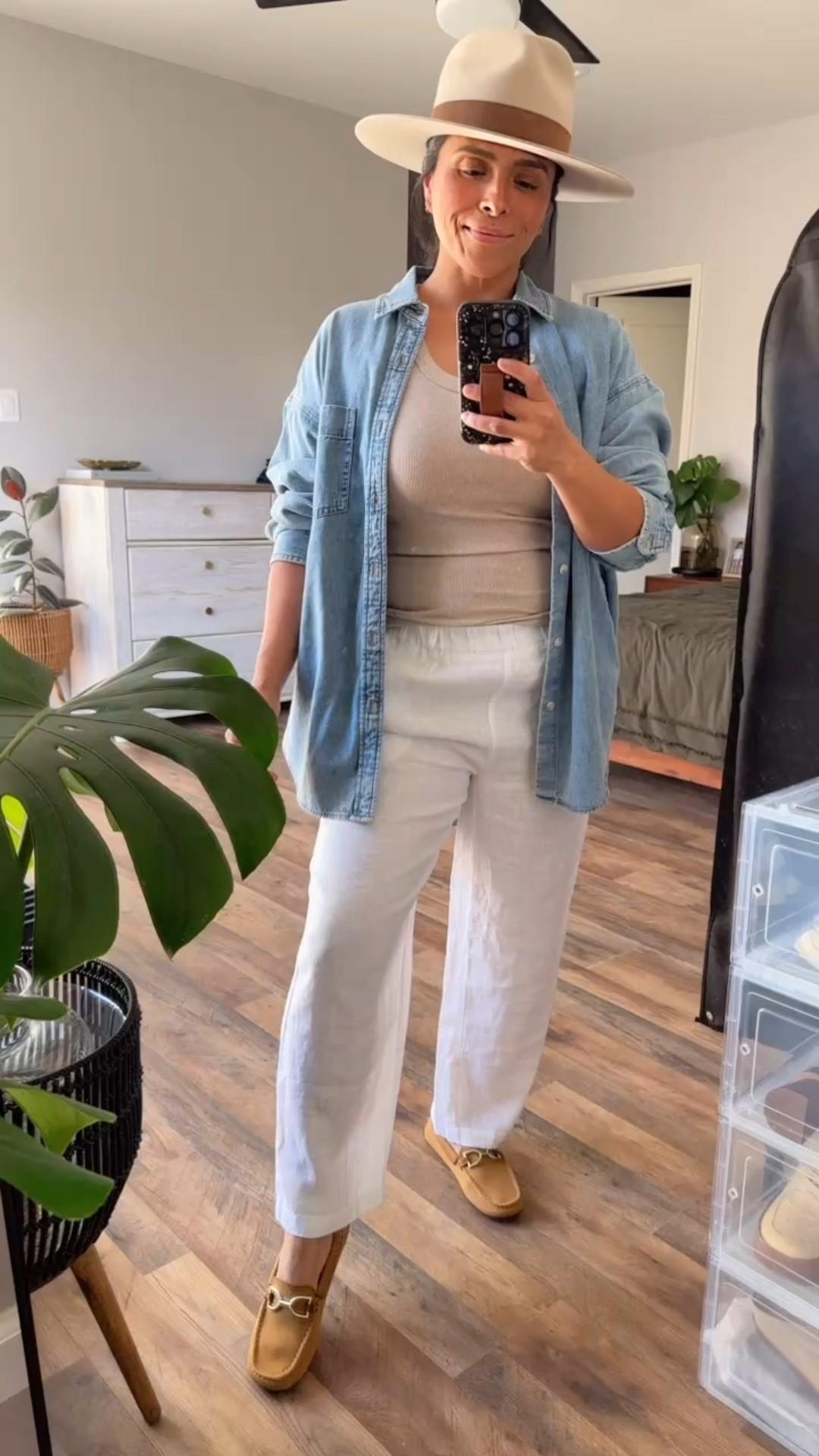 Rothy’s The Double Bit Driver in Toasted Almond—favorite shoes atl! So comfortable and you can wash them in the washer! 

Soft, flexible upper in camel brown with a gold hardware signet bit on the vamp.
Cushy insoles in light pink create an exceptionally comfortable feel.
Dark brown outsoles with raised nubs for extra grip and durability.

#LTKSeasonal #LTKPetite #LTKWorkwear