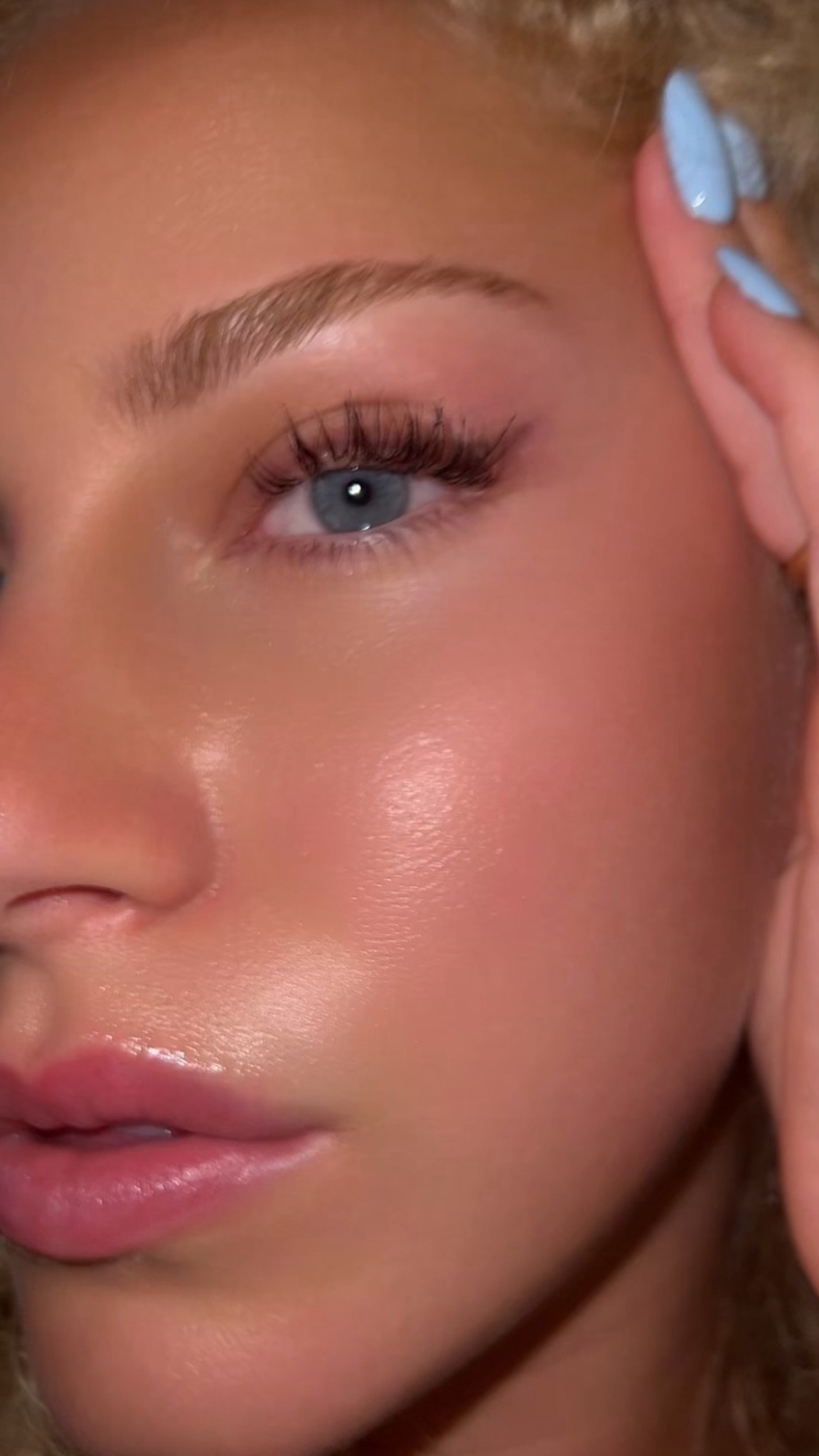 Best eyelash serum ever! Clean beauty -- Sweed Beauty

#LTKdayinmylife #LTKBeauty #LTKselfcare