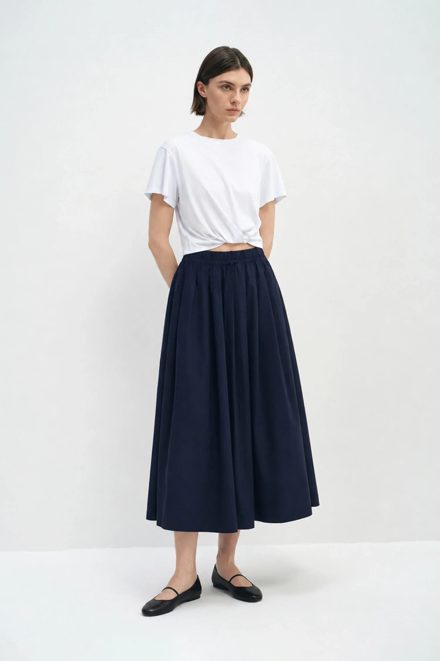 Panier Drawstring Waist Pleated Skirt in Navy | Cotton Midi | Casual Chic | Rue Sophie