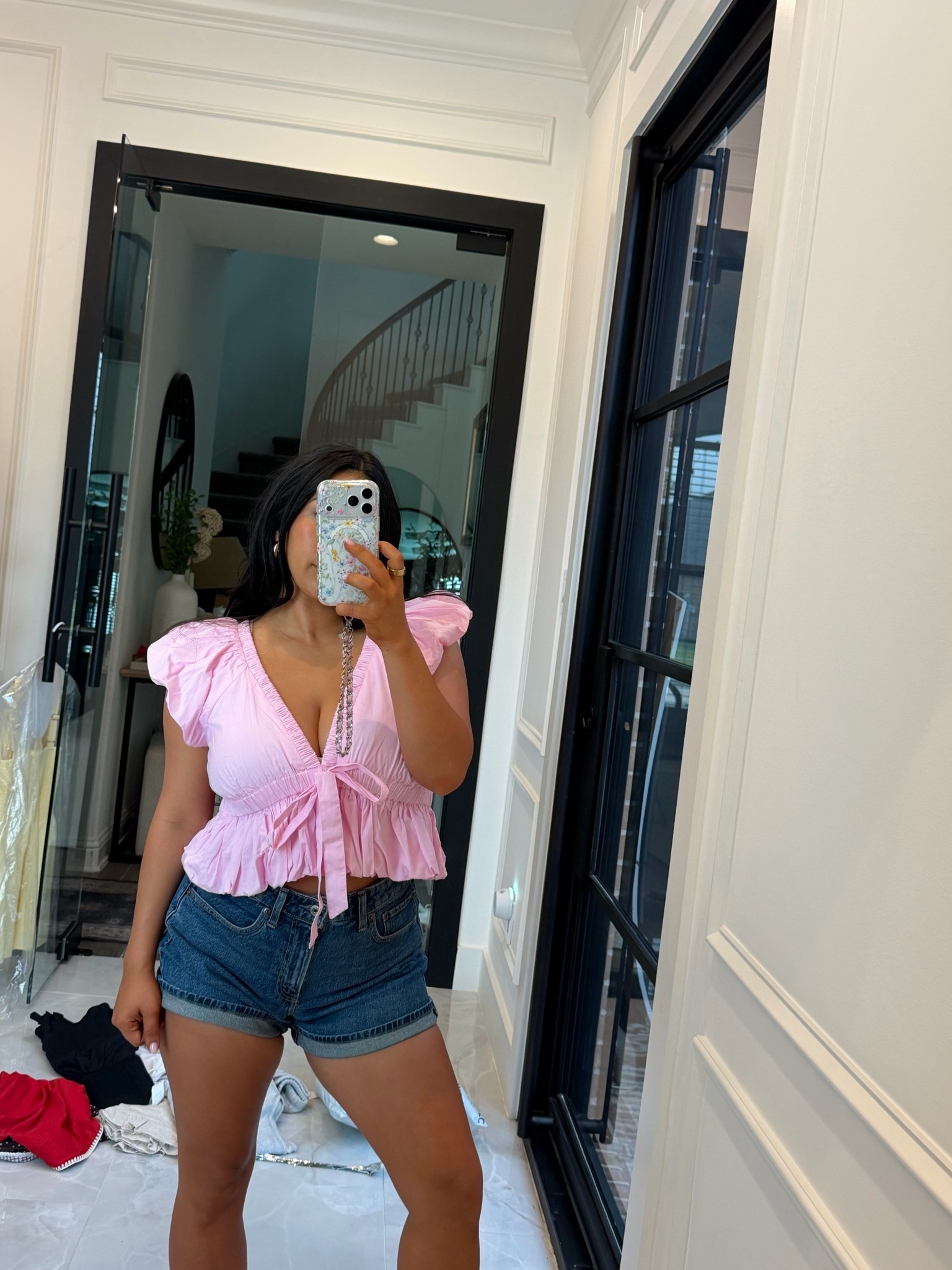 Up to 60% off shorts at Abercrombie today!! My favorite denim shorts code SHORTSAF


Abercrombie sale
Denim sale 
Abercrombie finds
Spring style
Spring fashion

#LTKMothersDay #LTKmomlife #LTKootd

ltksale ltkootd ltkmothersday ltkspringsale ltkmomlife

#LTKMothersDay #LTKmomlife #LTKselfcare