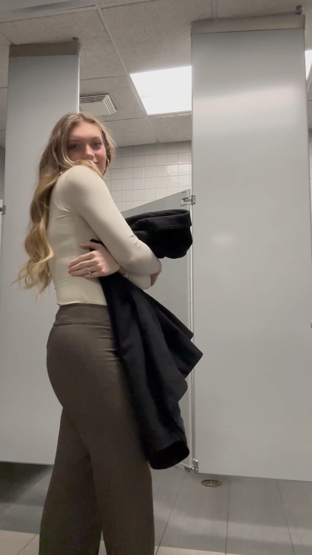 Corporate outfit of the day (Day 2!)
Series on my tiktok & Instagram accounts✨🫶🏻
Old Navy

#LTKSaleAlert #LTKWorkwear #LTKShoeCrush