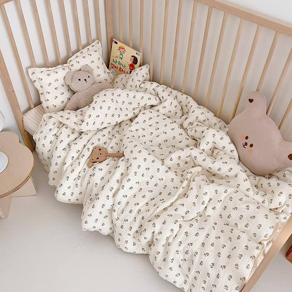 BuLuTu Kids Cotton Muslin Quilt with Chic Floral Designs Breathable Baby Muslin Quilt Blankets Cr... | Amazon (US)