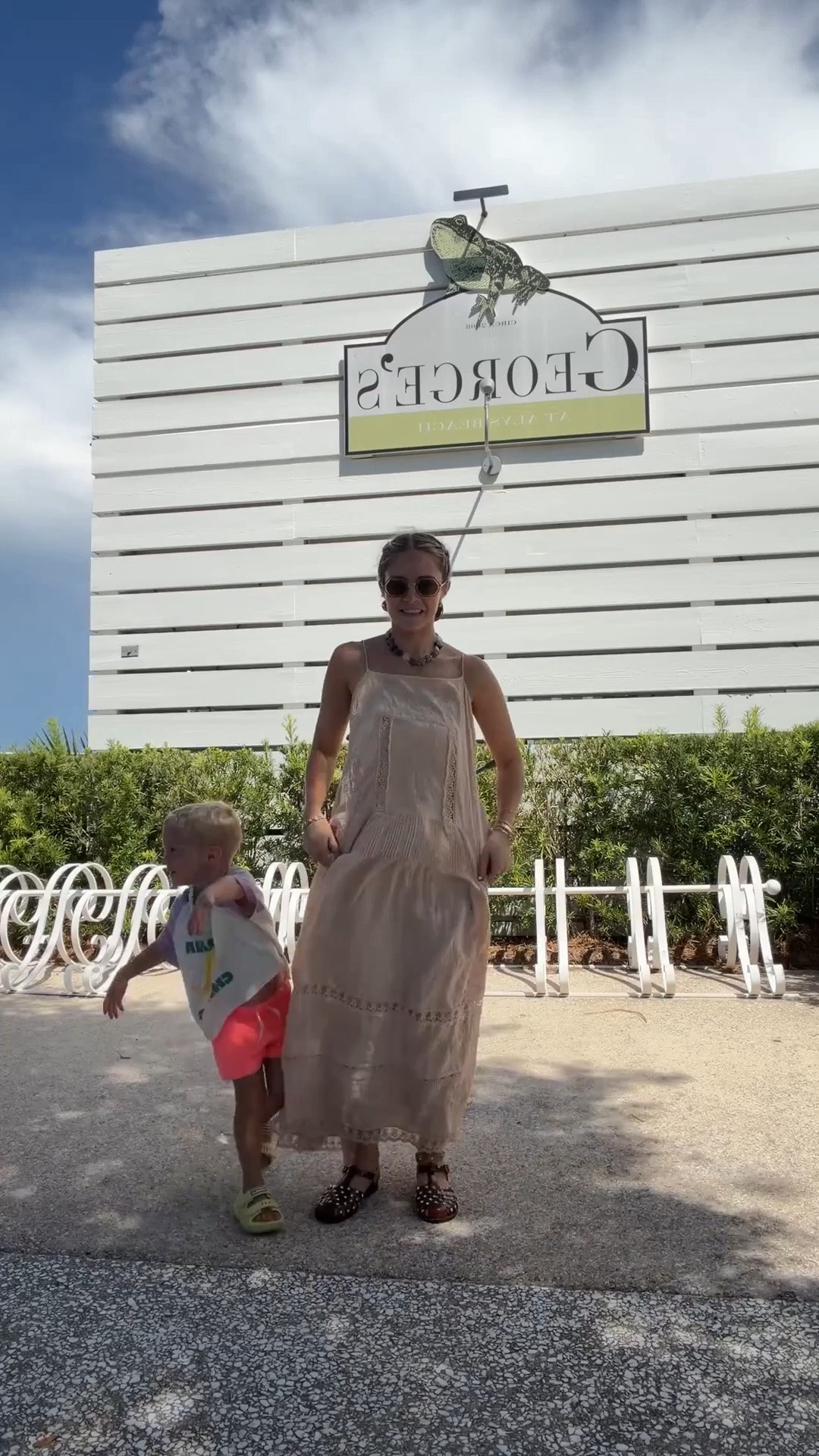 Easy beach vacation outfit 

 #LTKdayinmylife #LTKootd