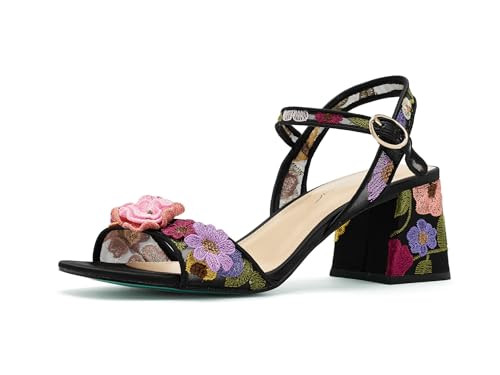Betsey Johnson Women's Blare, Black Floral, 9 Medium | Amazon (US)