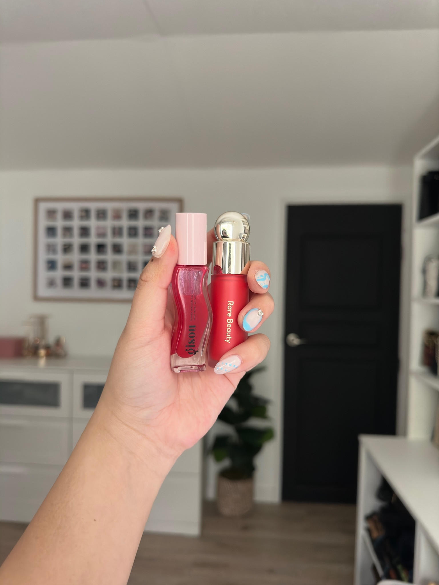 RED FOR THE HOLIDAYS ❤️

#LTKGiftGuide #LTKBeauty #LTKFindsUnder50