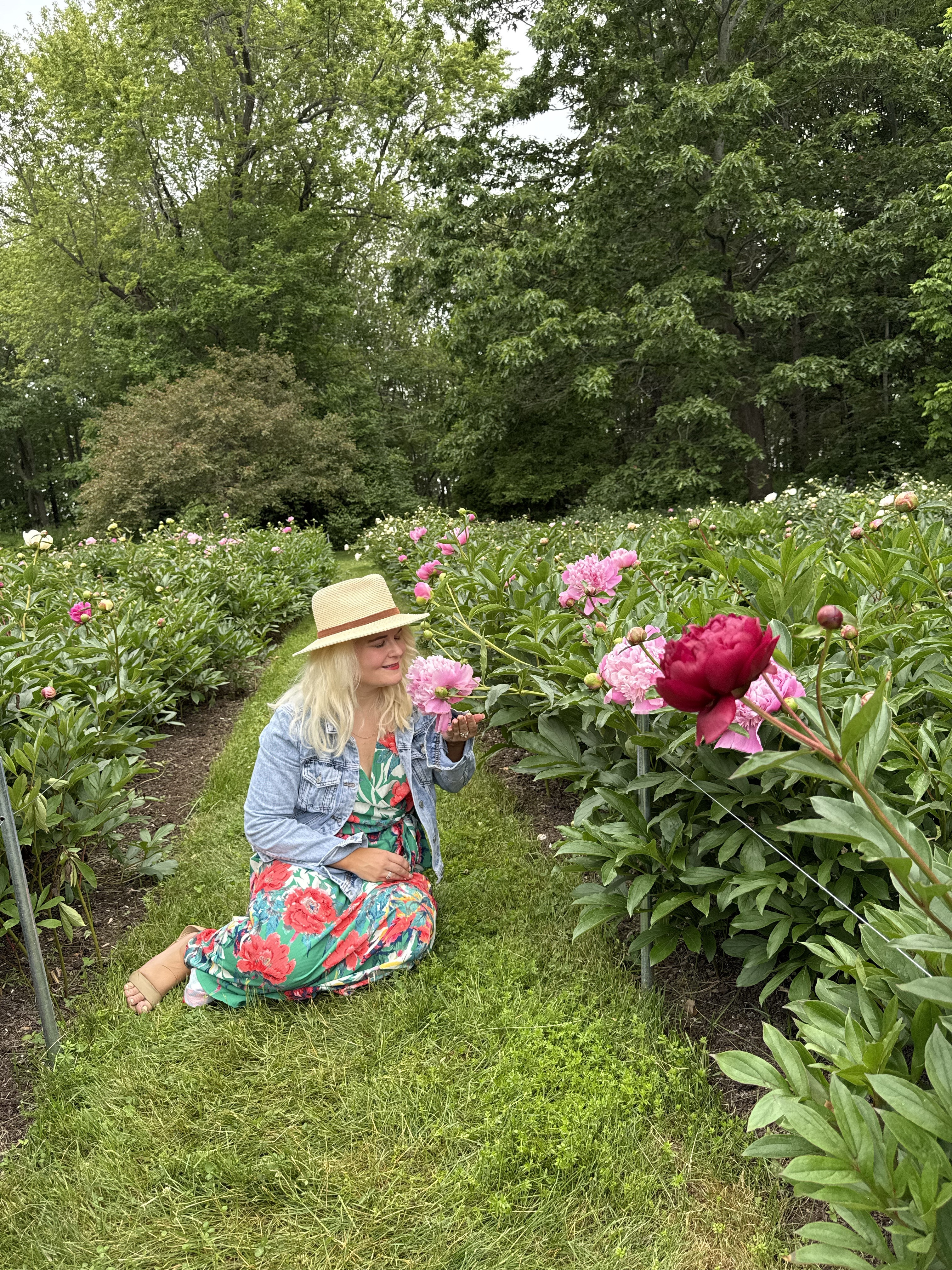 It is Easter weekend, and spring is in the air! I loce a great floral dress and lulus has the best!

#LTKSeasonal #LTKWedding #LTKPetite