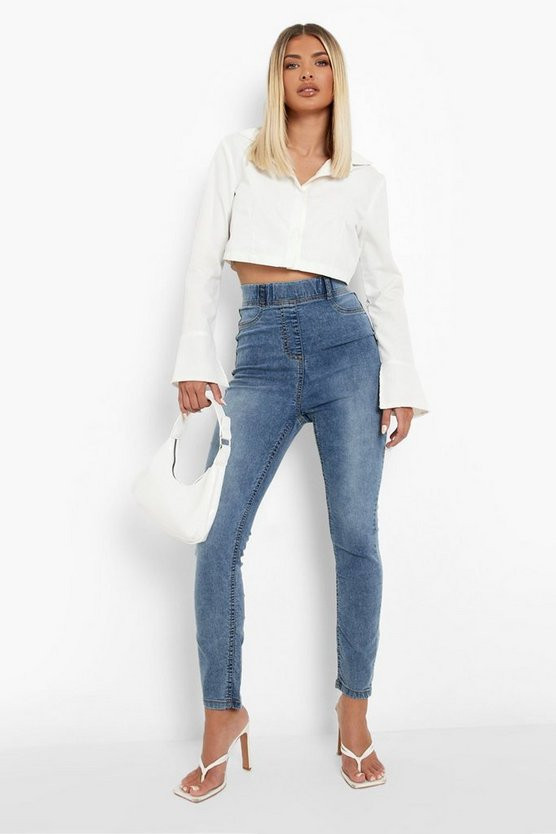 Basic Washed Denim Jegging | Boohoo.com (US & CA)