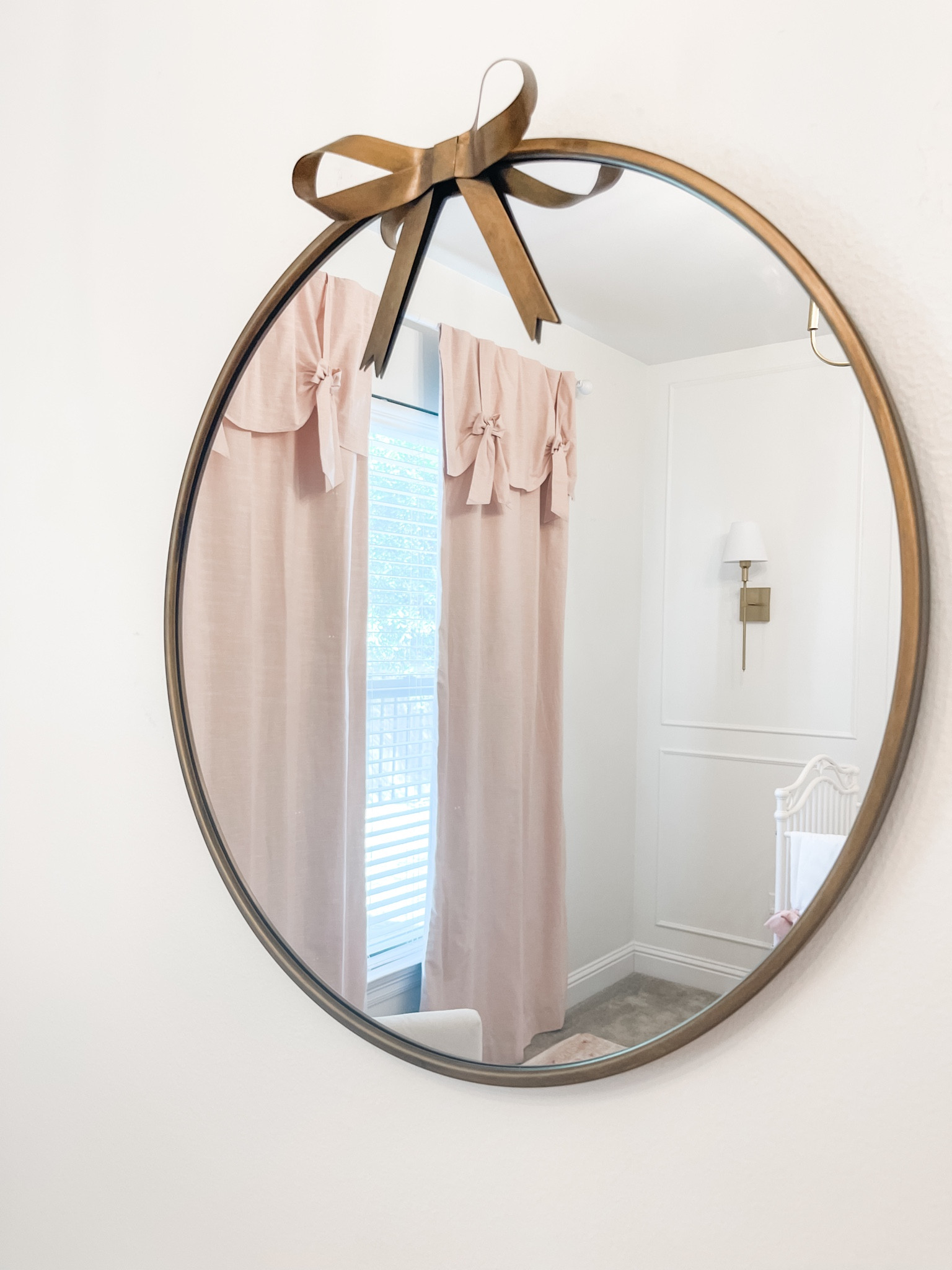 Perfect gold mirror for nursery! 


#LTKhome #LTKkids #LTKbaby