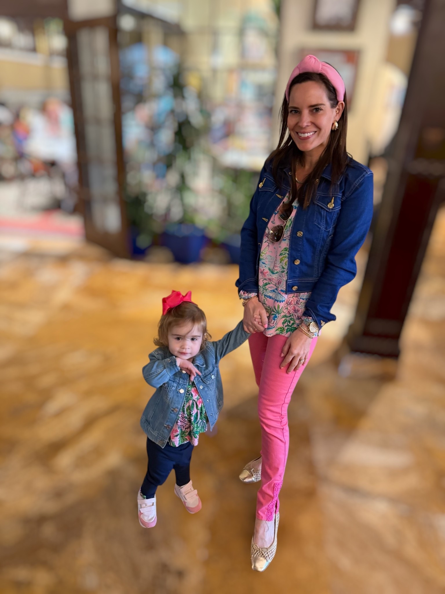 Coastal Dinner Look in St. Augustine 🌸 Denim & Pink Lilly Style


Dinner at Columbia called for something classic with a colorful twist 💗 I styled this Lilly Pulitzer silk top with bright pink skinny jeans and layered a denim jacket for that perfect polished-but-easy look. The gold ballet flats add a chic touch while still being comfortable for walking around St. Augustine ✨

Mini moment with my girl in her matching Lilly set 💕 the sweetest little coordinating look!

Perfect for vacation dinners, spring nights, or a cute coastal date look 🌴🌺

Coastal outfit, Lilly Pulitzer style, pink jeans outfit, denim jacket outfit, spring dinner outfit, St Augustine style, preppy feminine outfit, colorful spring fashion, vacation dinner look, mommy and me outfits 💗

#LTKBaby #LTKmomlife #LTKKids