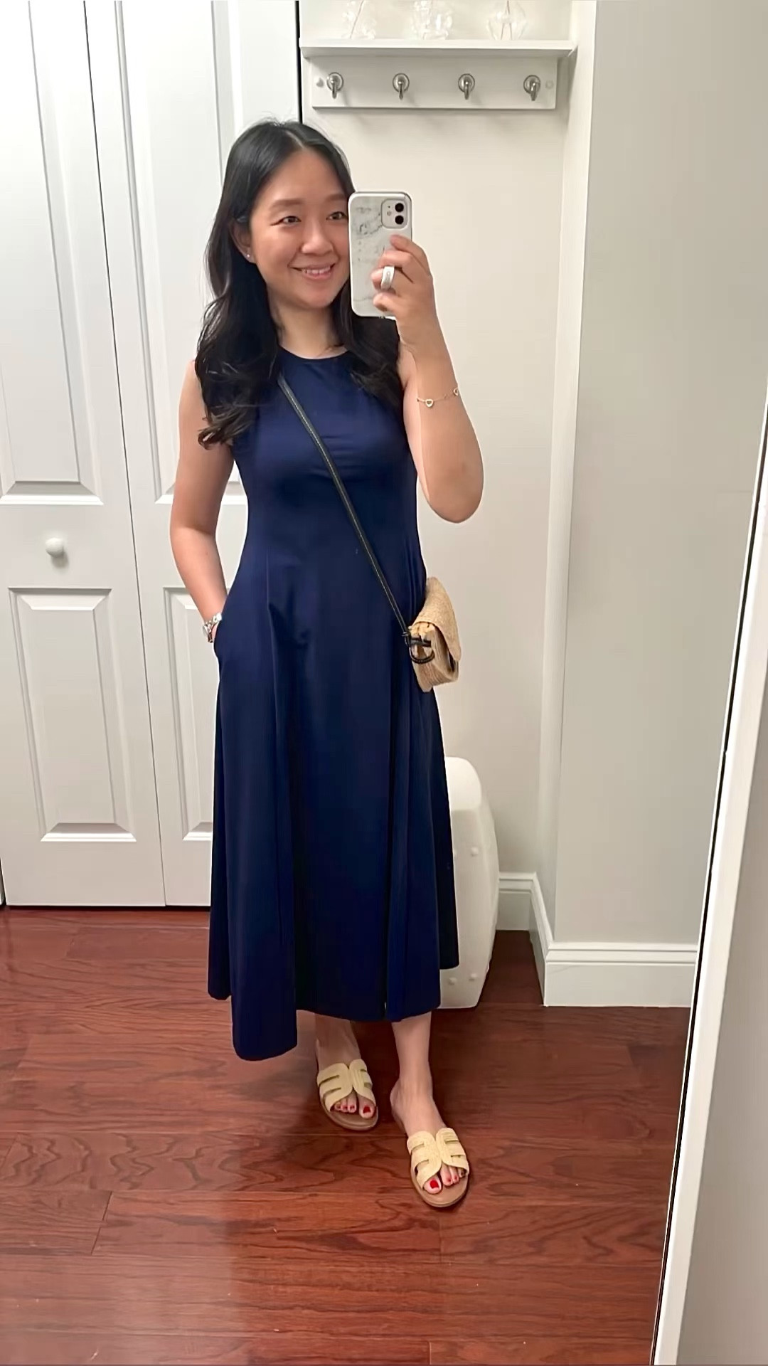 I took this dress in size XS. I'm 5' 2:5" and currently 114 pounds.

#LTKunder100 #LTKworkwear #LTKunder50