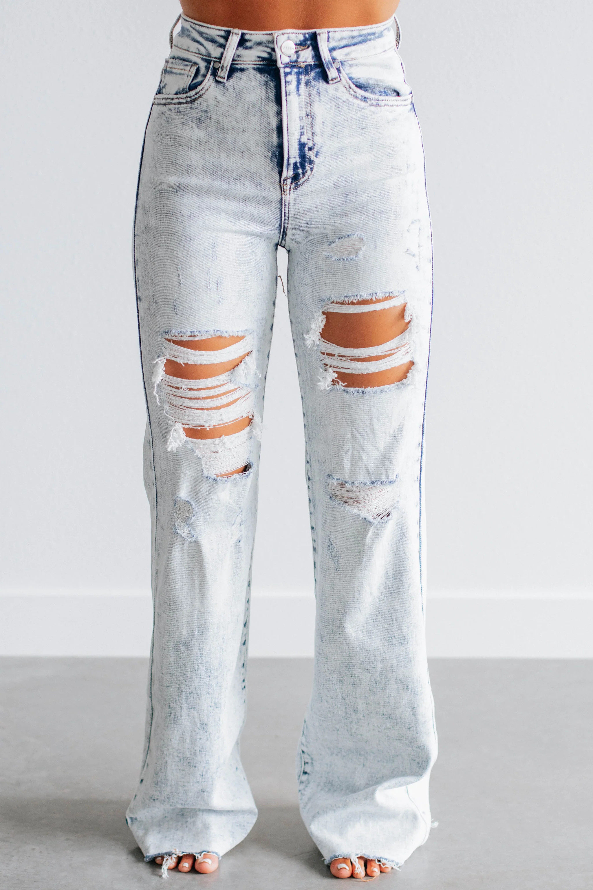 Avril Risen Jeans - Vintage Light Wash | Wild Oak Boutique