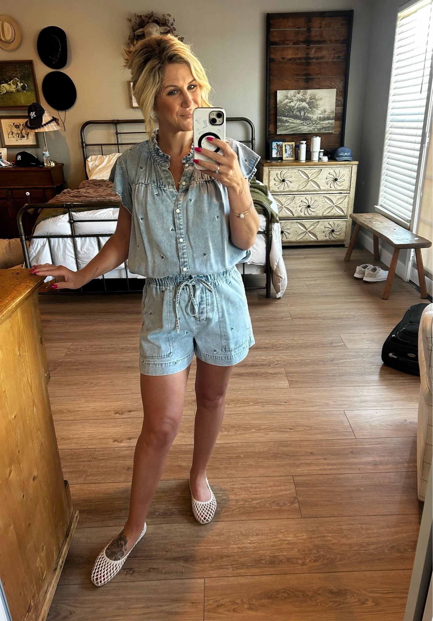 Cutest Rails floral top and bottom from Nordstrom. Looks like a romper which I love but separate so you can pair with other items which makes it even better!! I wear a small in both top & bottom! DSW flats for only $29.99!! So comfortable!

#LTKootd #LTKgrwm #LTKdayinmylife