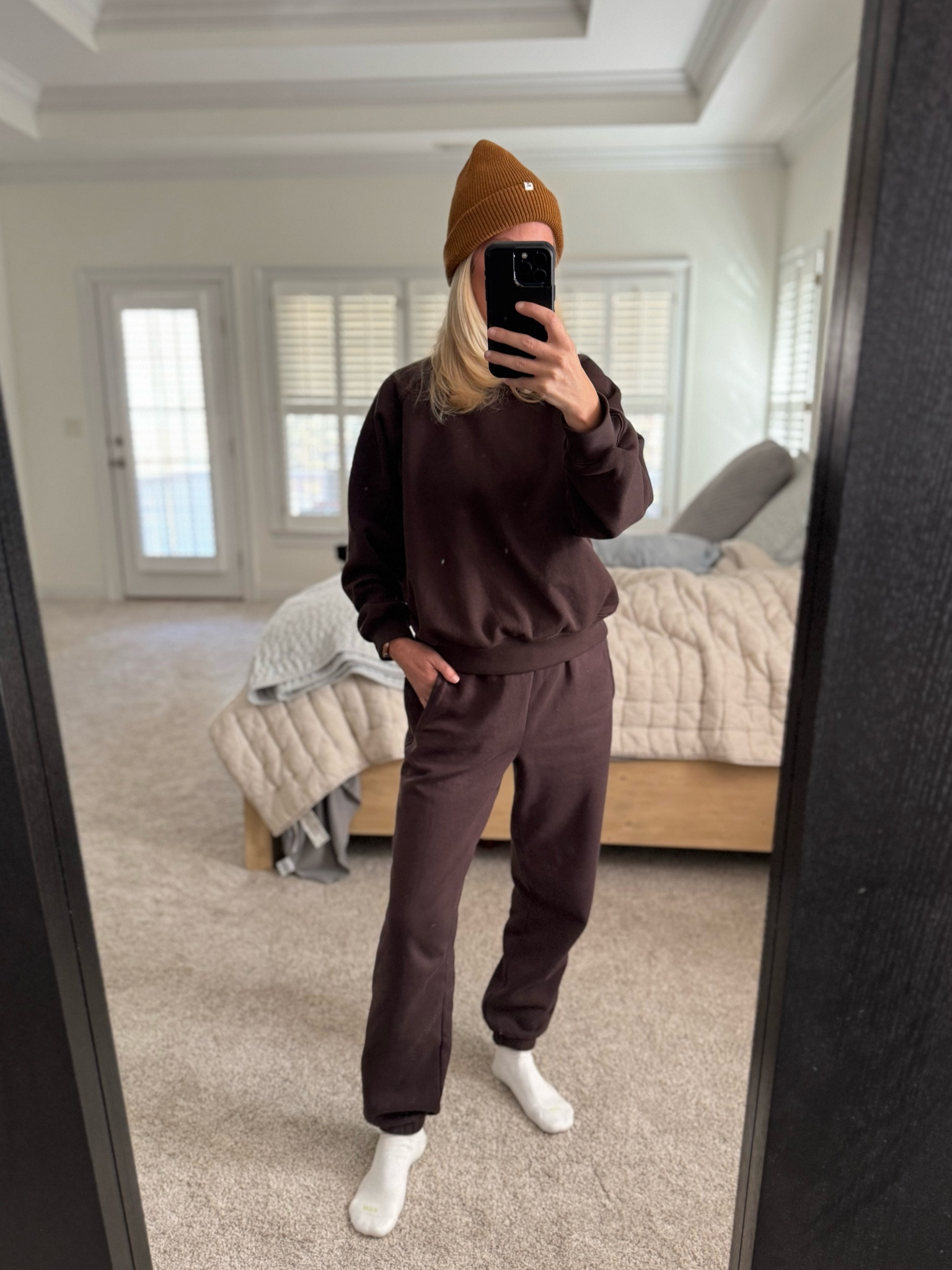 Sweats , lounge wear , sweat pants , sweat shirt , winter clothes , beanie , winter hat 

#LTKSeasonal #LTKOver40