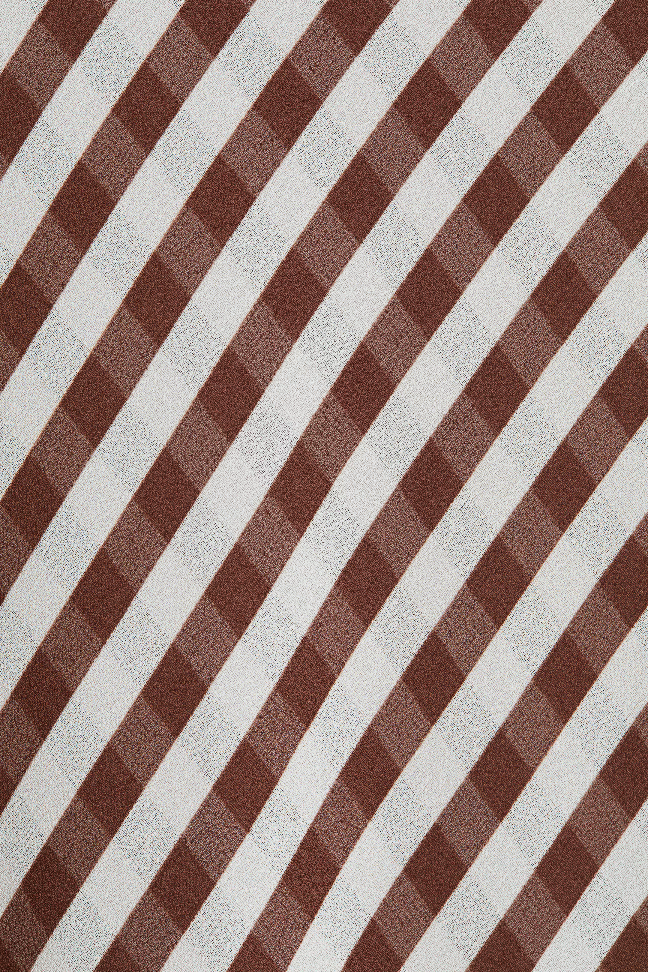 Chiffon maxi skirt | H&M (UK, MY, IN, SG, PH, TW, HK)