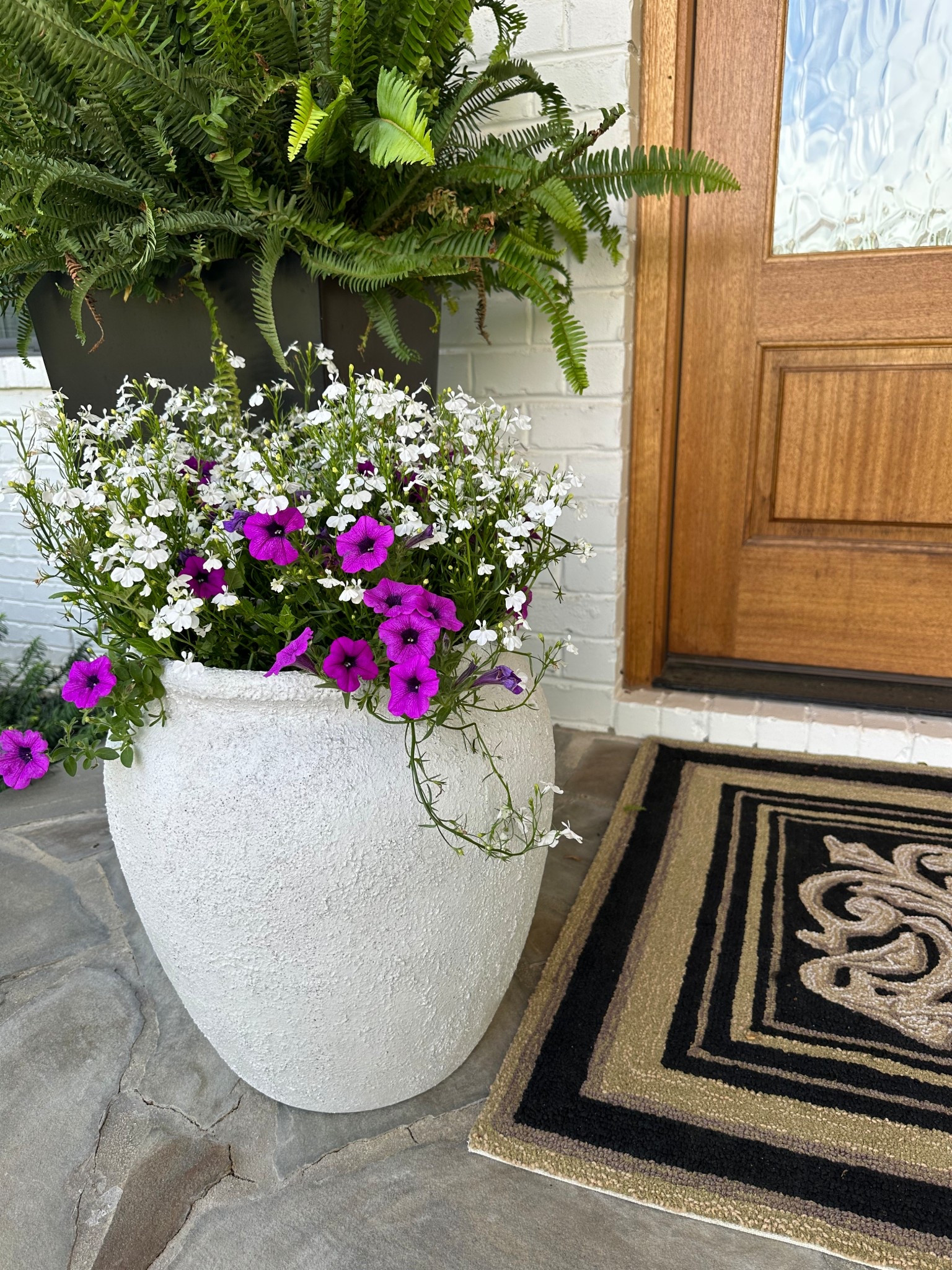 Textured planter, outdoor planter, white planter, front porch inspo, organic planterr

#LTKHome #LTKSeasonal