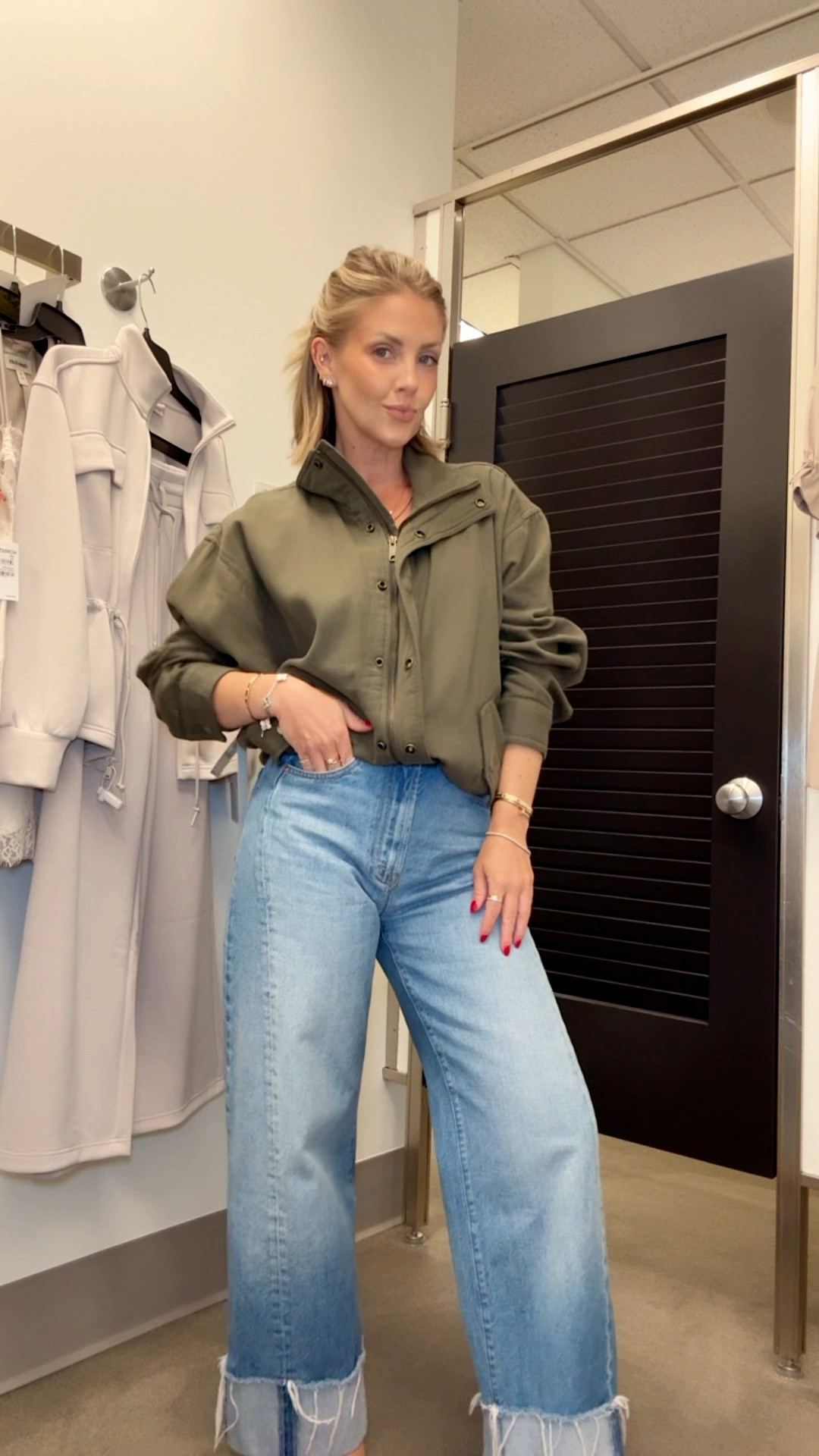 XS jacket / XS Amazon tank / 24 jeans (I sized down one) / Shoes are true to size

Nsale, Nordstrom anniversary sale, petite fashion, fall outfits

#LTKootd #LTKPetite #LTKSaleAlert