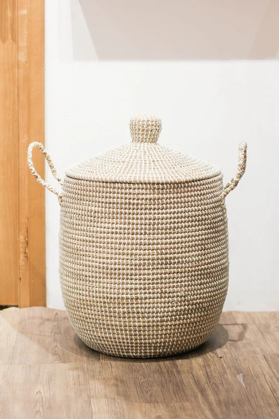 White Seagrass Basket with lid handle, natural weave basket, Storage Laundry woven Decor Storage ... | Etsy (UK)