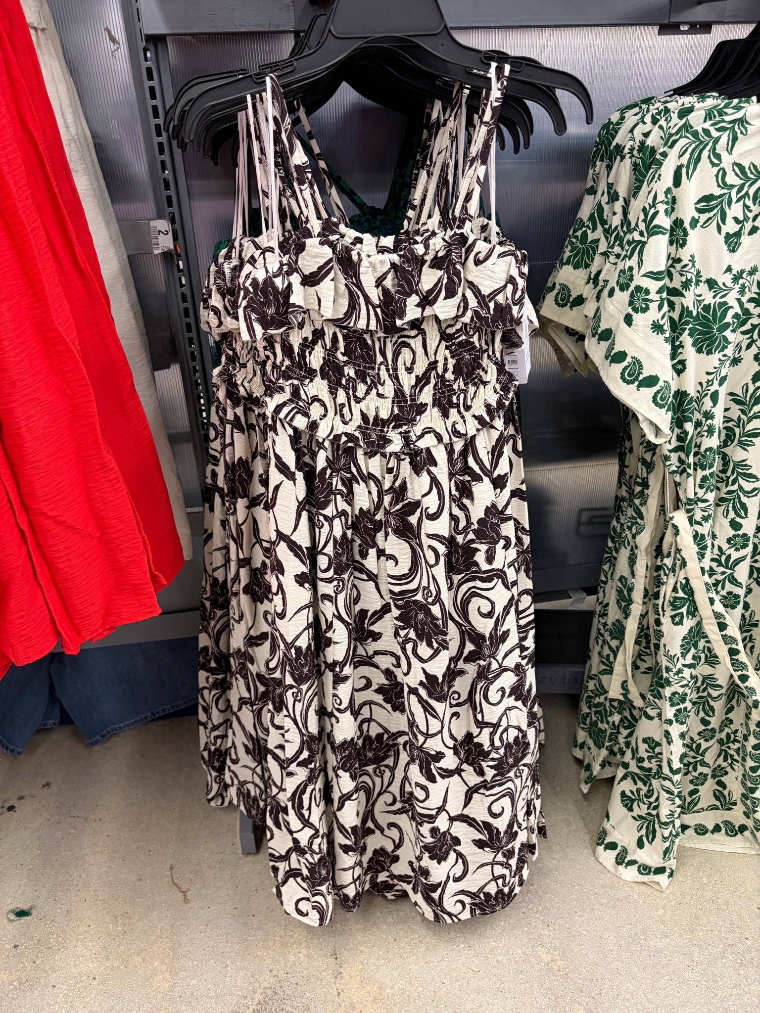 plus size fashion
🌸 The Plus Size Midi Dress that’s flattering, feminine, and made for every occasion!


✨ Save this look for your next special occasion or vacation and shop this plus size spaghetti strap ruffle smocked bodice midi dress along with more flattering fashion favorites in my LTK!

#PlusSizeFashion #PlusSizeStyle #PlusSizeDress #MaxiDress #SmockedDress #VNeckDress #RuffleSleeves #SummerDress #CurvyFashion #CurvyStyle #VacationOutfits

#LTKootd #LTKSeasonal #LTKPlusSize