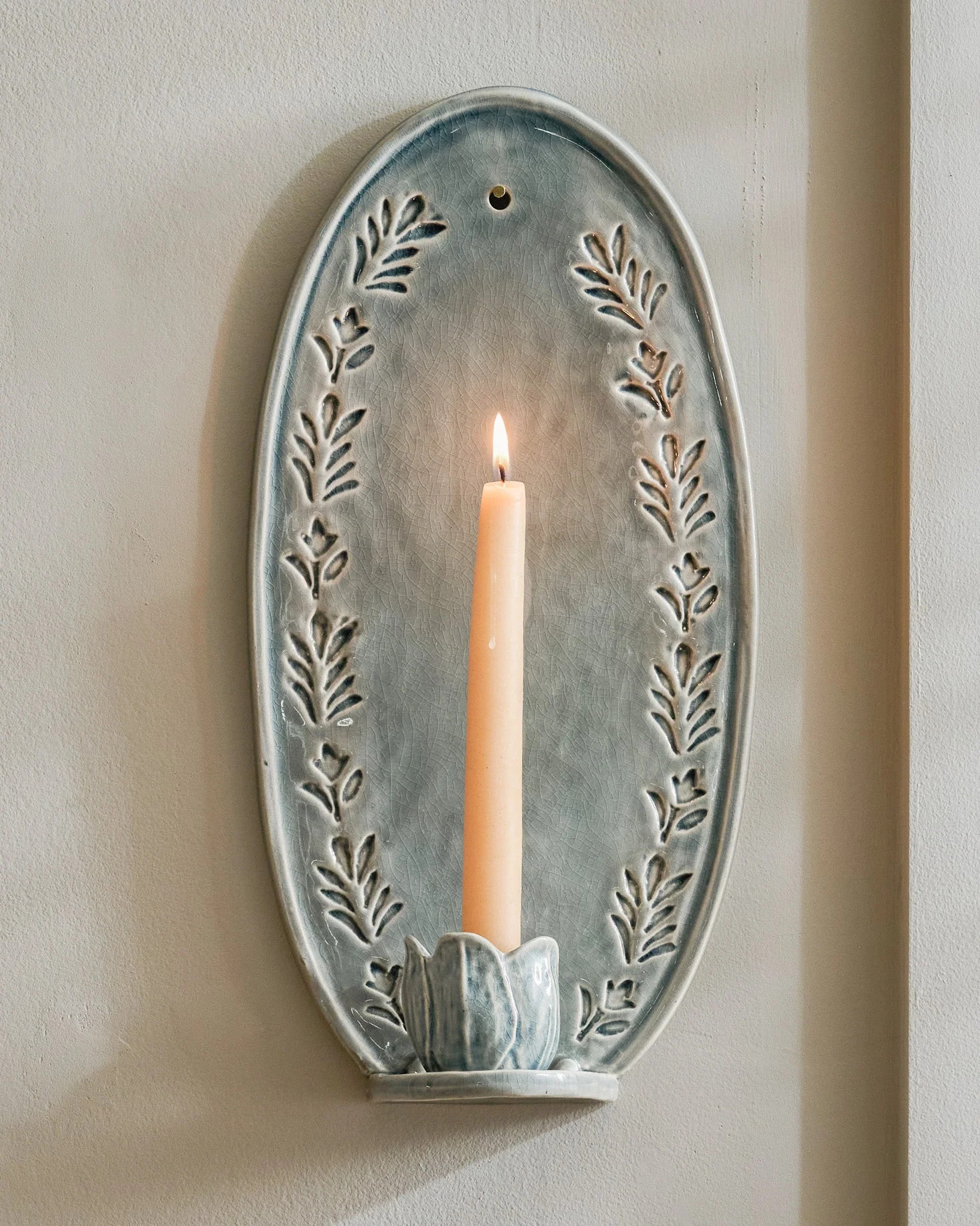 Annie Floral Ceramic Wall Sconce | Magnolia