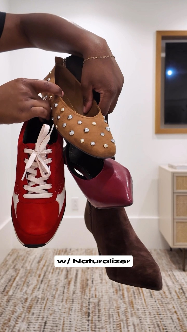 #NaturalizerPartner My favorite season for fashion is fast approaching, so it’s only right I show y’all a few on-trend looks featuring new shoe drops from @naturalizer! From flats to sneakers to heels to boots, your fairy style-mother is here to help you round out your fall fashion wardrobe so you can maximize your closet 😉#TheNCrowd

Comment “SHOP” to get these shoe styles sent right to your DM! If you’re new to shopping on Naturalizer, you can use my code Seyi10 to get $10 off your first order!

#LTKStyleTip #LTKShoeCrush #LTKSeasonal