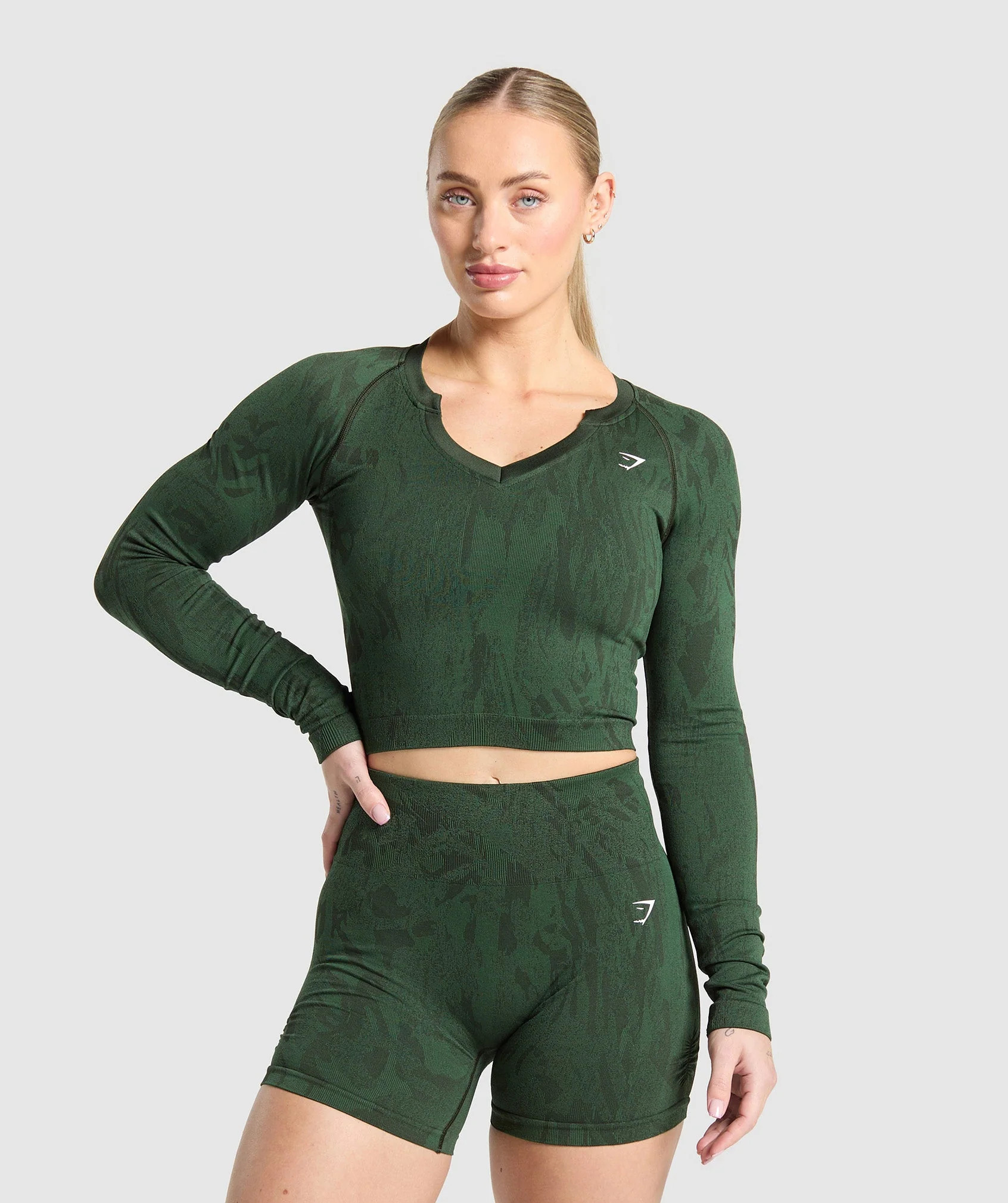 Gymshark Adapt Camo Seamless Long Sleeve Top - Trail Green/Classic Green | Gymshark UK