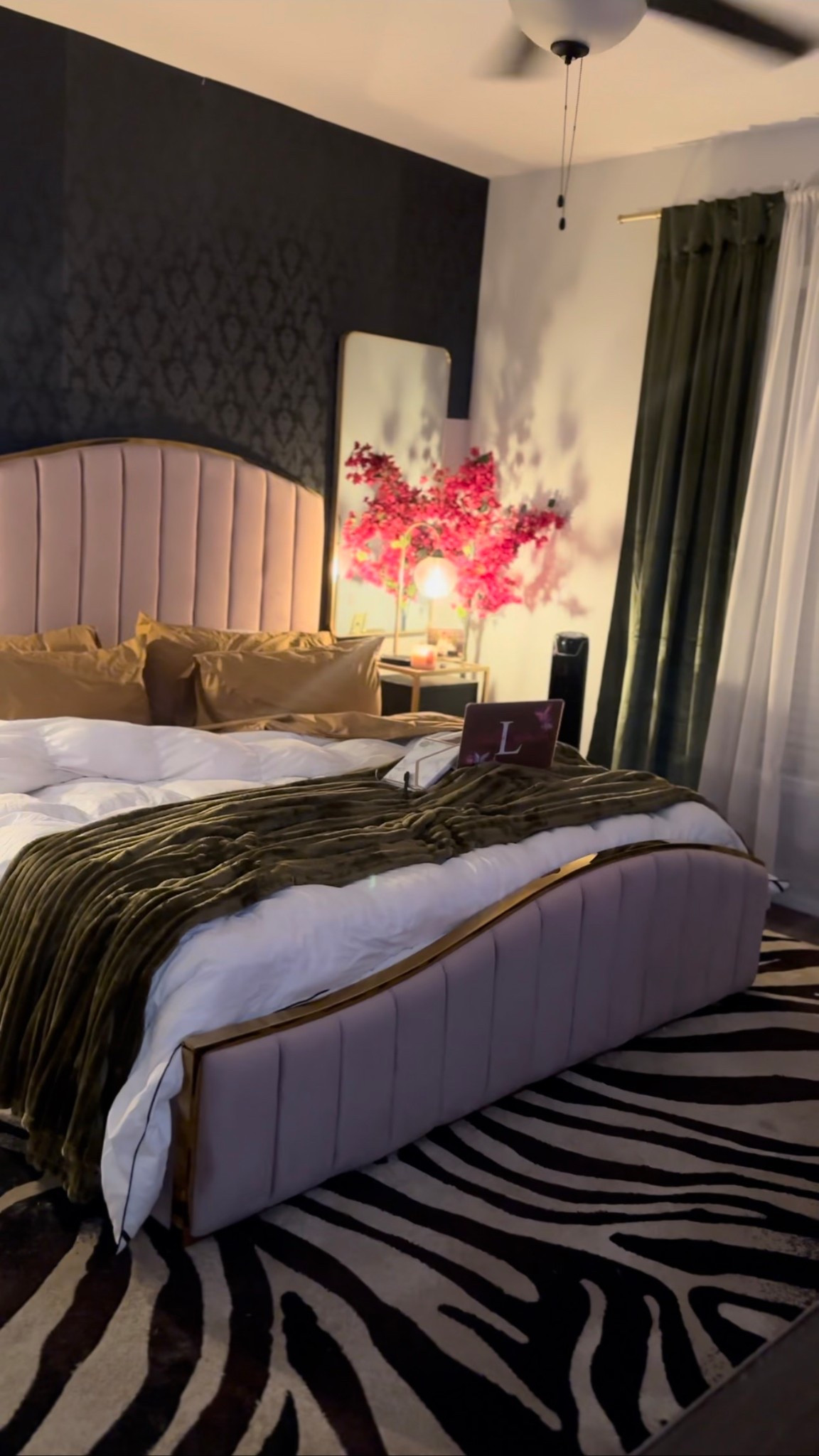 This Pink Bed speaks to the younger me and she’s so happy 

#LTKFamily #LTKHome #LTKStyleTip
