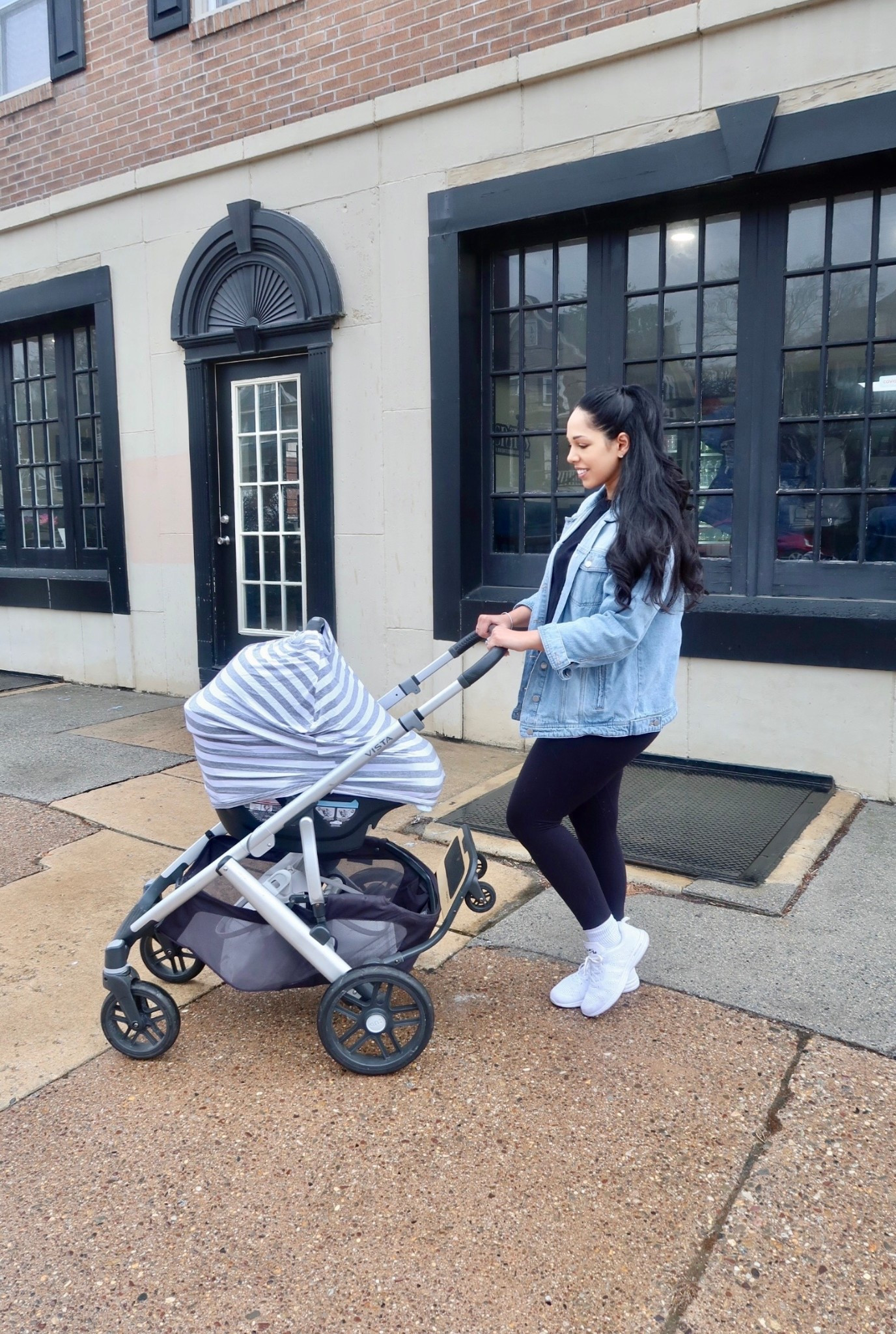 In my suburb mom era 🏡 Linking my casual outfit and baby items that I’ve used with all three of my babies #momlife #motherhood #babyproducts

baby products
mom life
motherhood
casual outfit
outfit inspo
uppa baby stroller
must have baby products 


#LTKmomlife #LTKBaby #LTKTravel