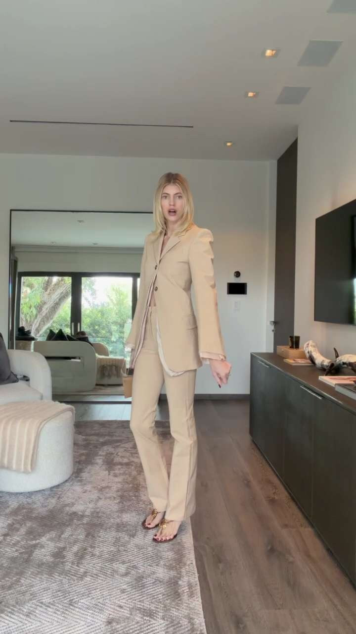This suit is such an incredible evening look ✨ Obsessed with this fun look that is so chic. 

 

#LTKgrwm #LTKootd #LTKSeasonal