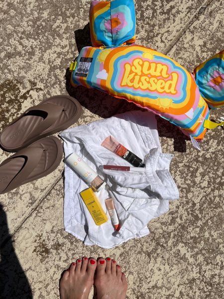 pool day essentials 🏖️

summer must haves, sunscreen recommendations 

#LTKSeasonal #LTKBeauty