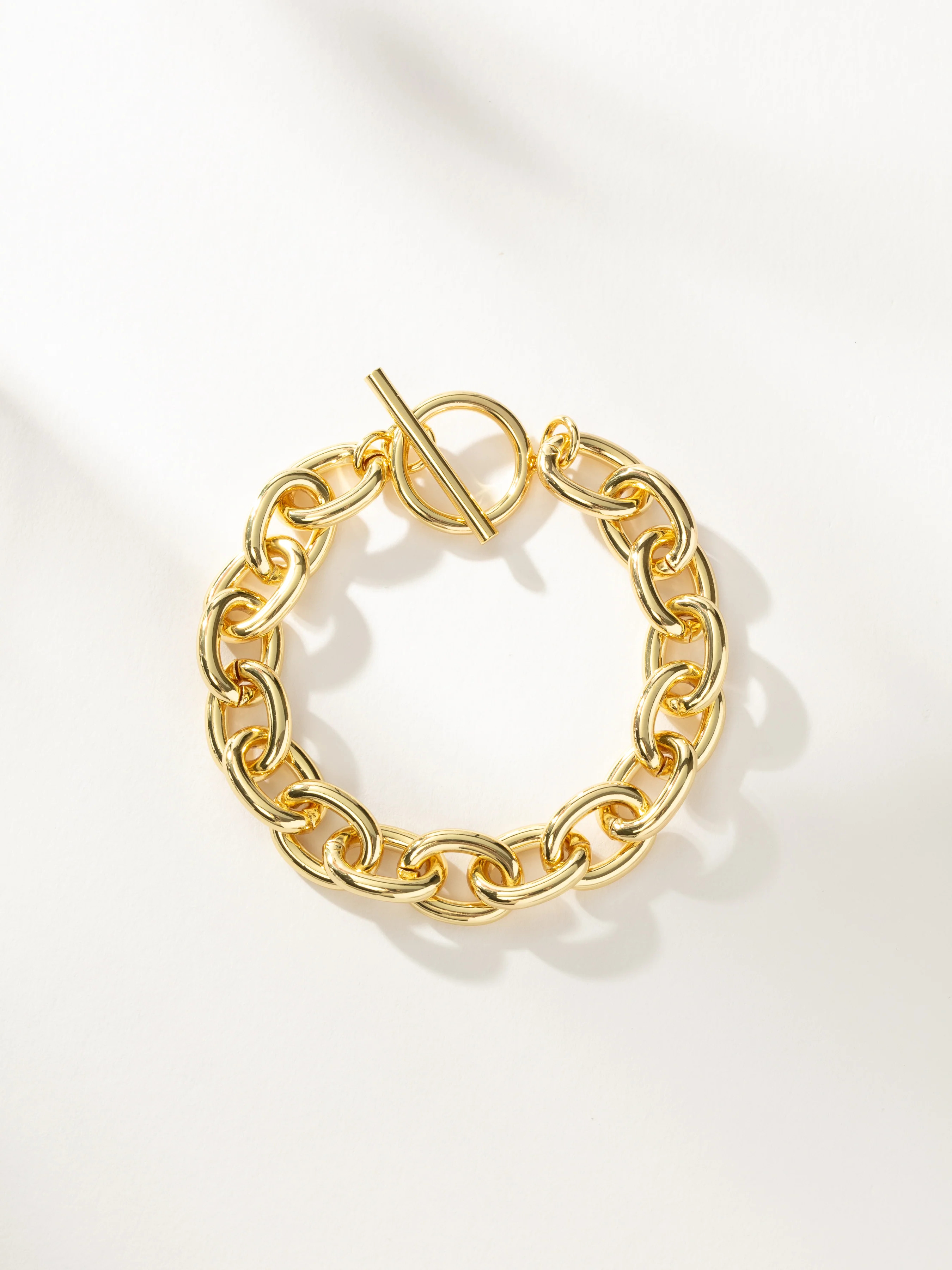 Dramatic Statement Chain Bracelet in Gold | Uncommon James | Uncommon James