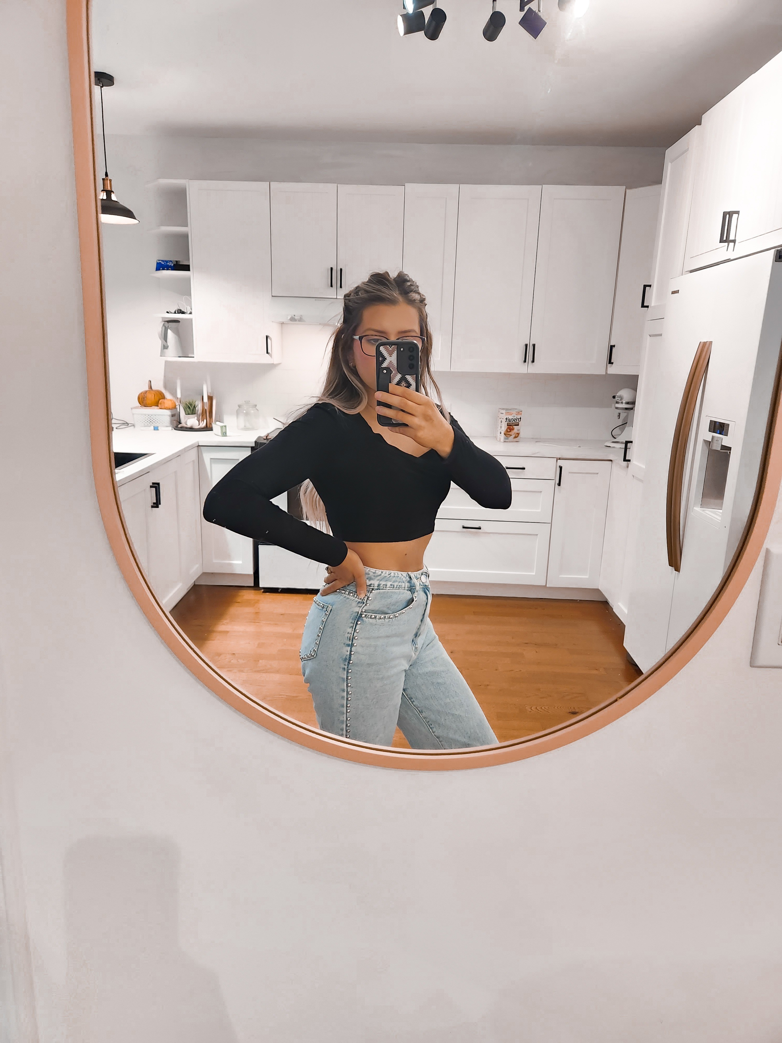 I may bring a millennial, but I live in crop tops

#LTKcanada #LTKfitness #LTKjeans