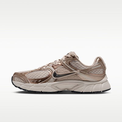 Nike Women's V5 RNR Premium Shoes in Brown | IO8436-101 | Nike (US)