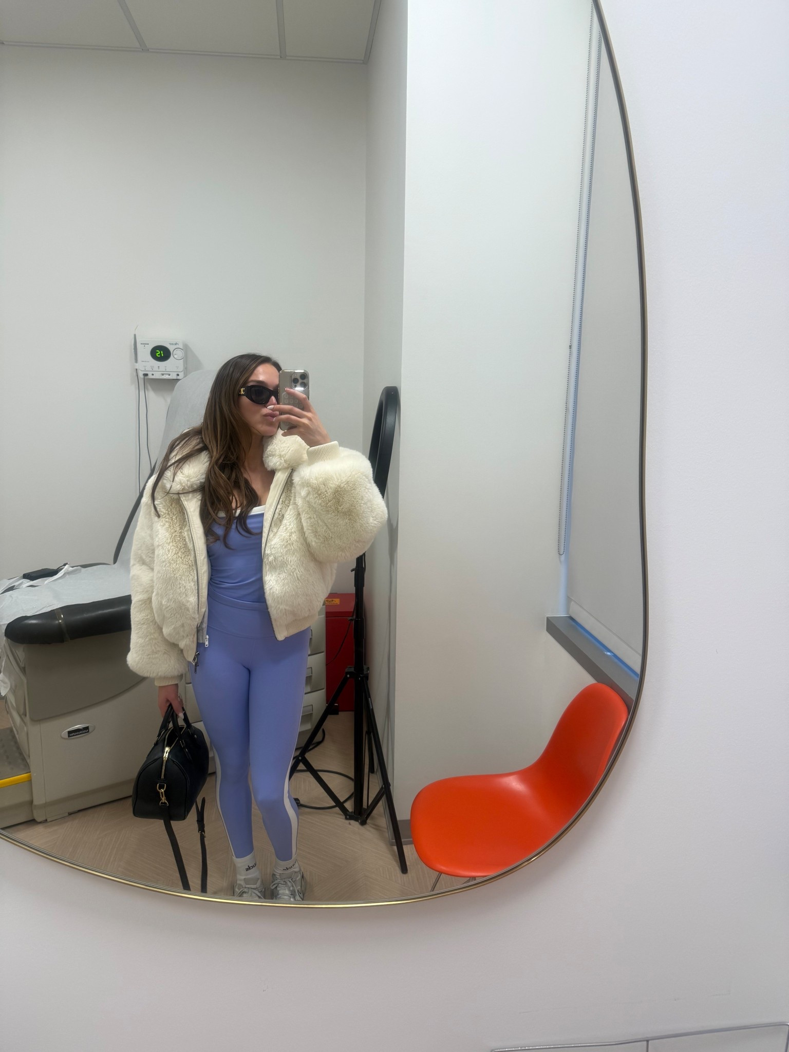 ERRANDS OUTFIT OF THE DAY 

#LTKfitnessgoals #LTKmorningroutine #LTKdayinmylife