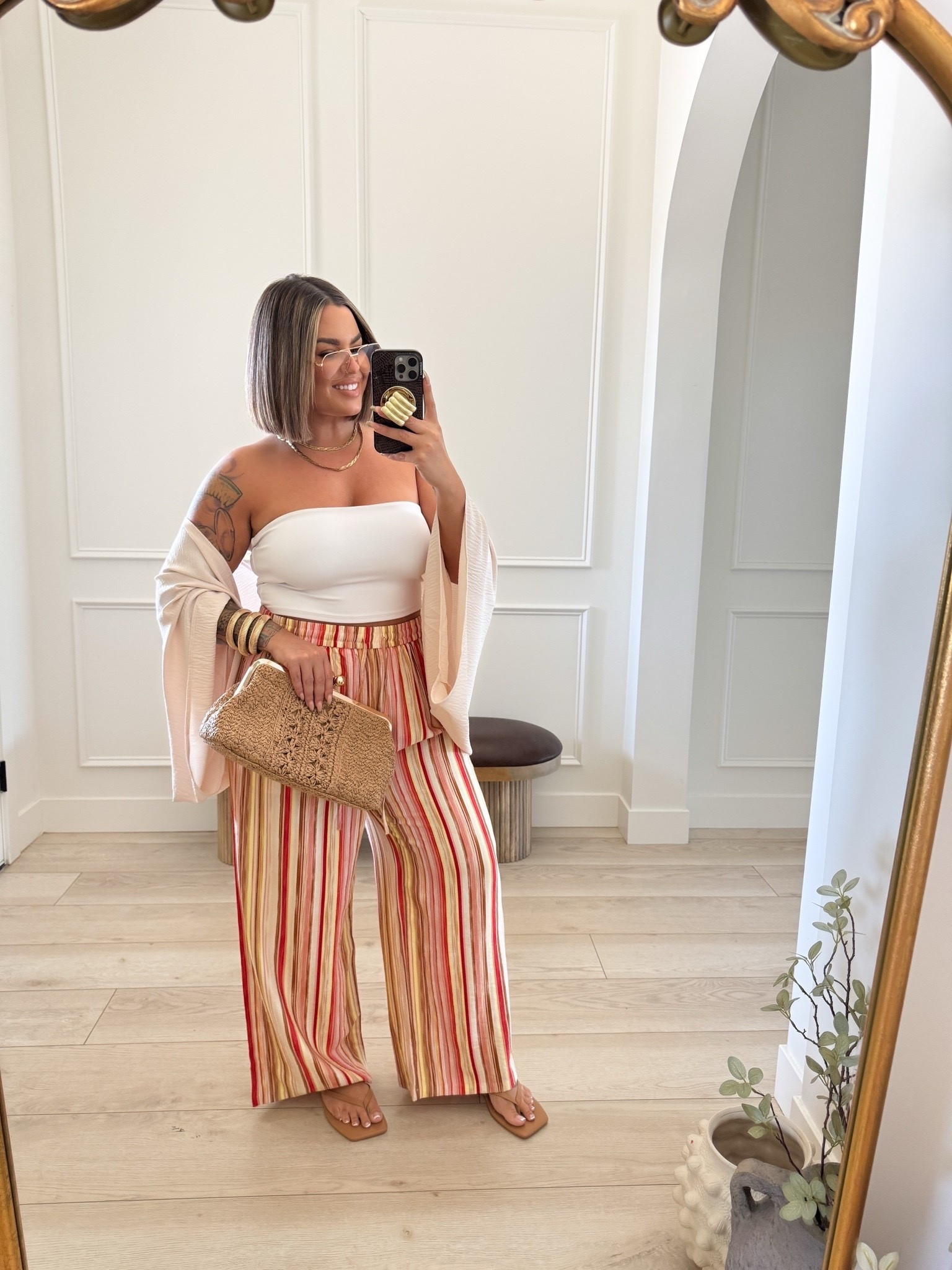 Pants xl 
Cover up xl 
Tube top linked similar 
Sandals size up 
Use code shayna15 on Miranda Frye to save $ 
#amazon #armcoverage

Comment SHOP below to receive a DM with the link to this post on my LTK ⬇ https://liketk.it/6dMIL

https://liketk.it/6dMIL