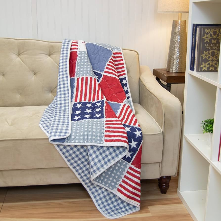 Donna Sharp Stars & Stripes Cotton Quilted Throw/Blanket. Includes a 55" x 60" Quilted Pieced Thr... | Amazon (US)
