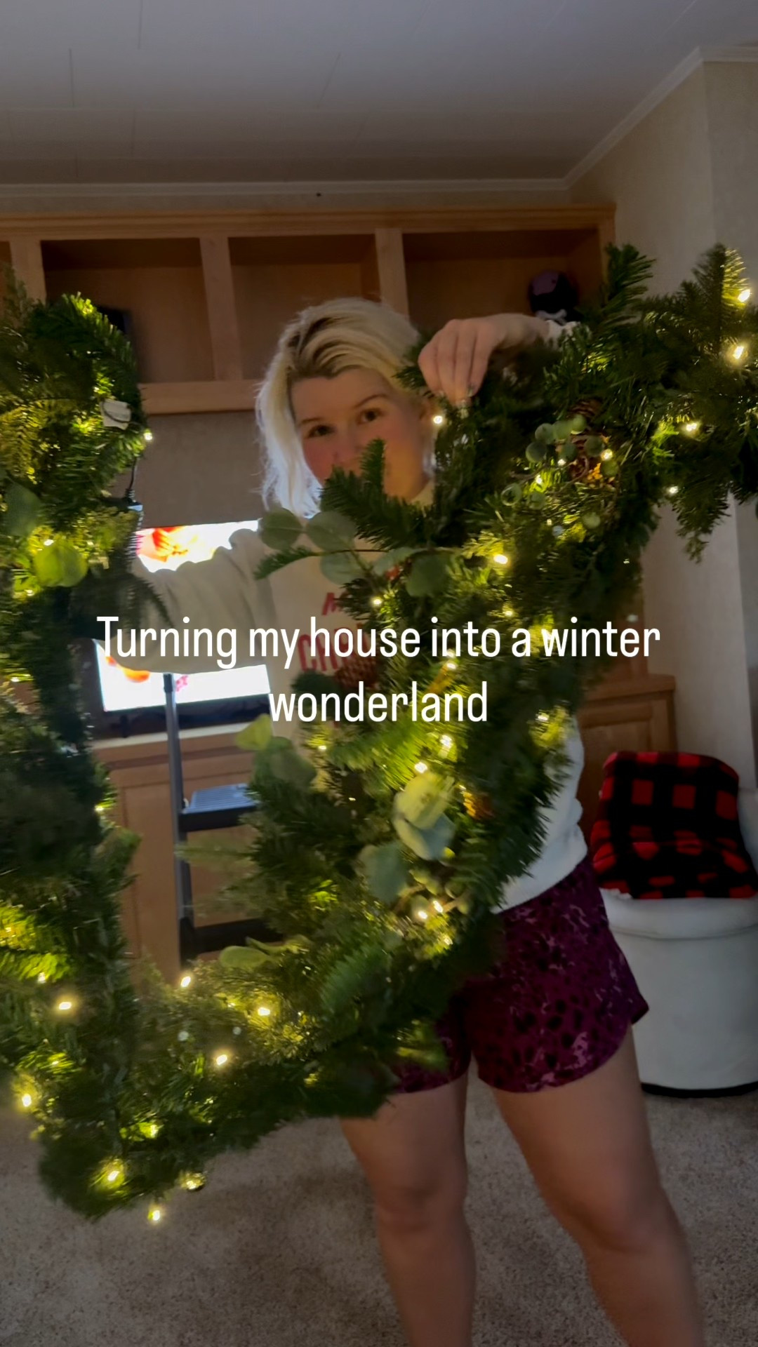 Garland and mugs makes everything festive😍

#holidaydecor #christmasobsessed #anauticalchristmas 

#LTKHoliday #LTKHome #LTKSeasonal