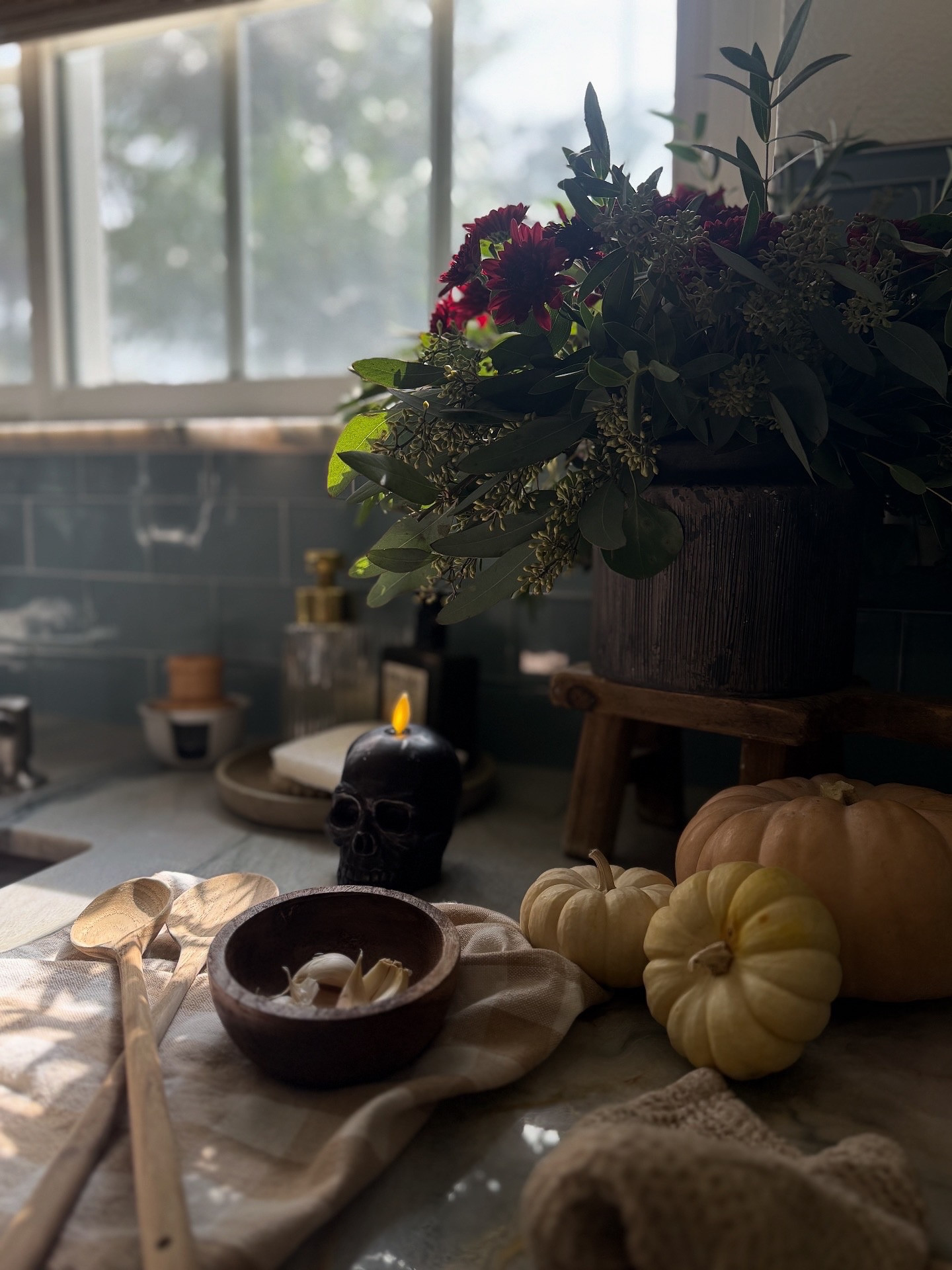 SWIPE >>>>>>>>

This week I shared a little bit of everything. From my son’s bedroom in a beautiful green with gingham-inspired touches  to cozy fall accents in the living room to a hint of Falloween on the kitchen counters Loving how these seasonal details make each space feel warm, cozy, and ready for fall.

#BoyBedroomDecor #FallLivingRoom #FalloweenDecor #SeasonalTouches #HomeDecorInspo #CozyFallDecor #FallBedroomStyle #AutumnDecorIdeas #HalloweenHomeDecor #GinghamDecor

COMMENT: HOME to get links sent directly to your inbox