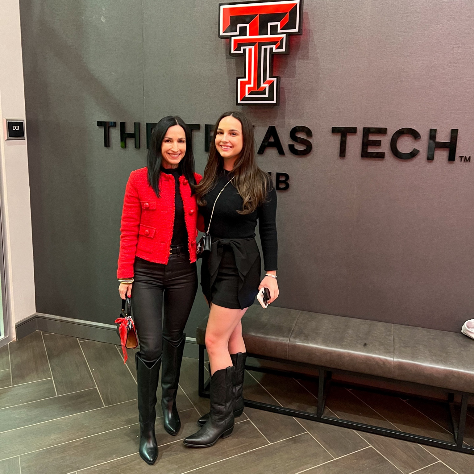 Game day outfits! This red jacket is also perfect for holiday♥️