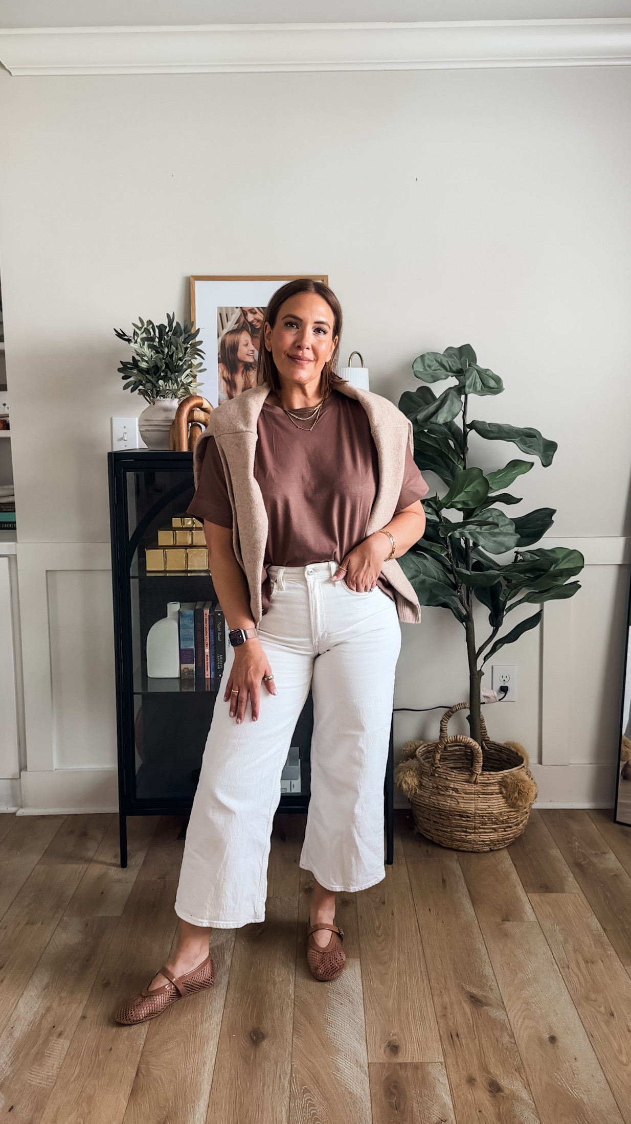 Tee is a small (oversized). Jeans are old so I linked similar! 

 #LTKgrwm #LTKootd #LTKMidsize